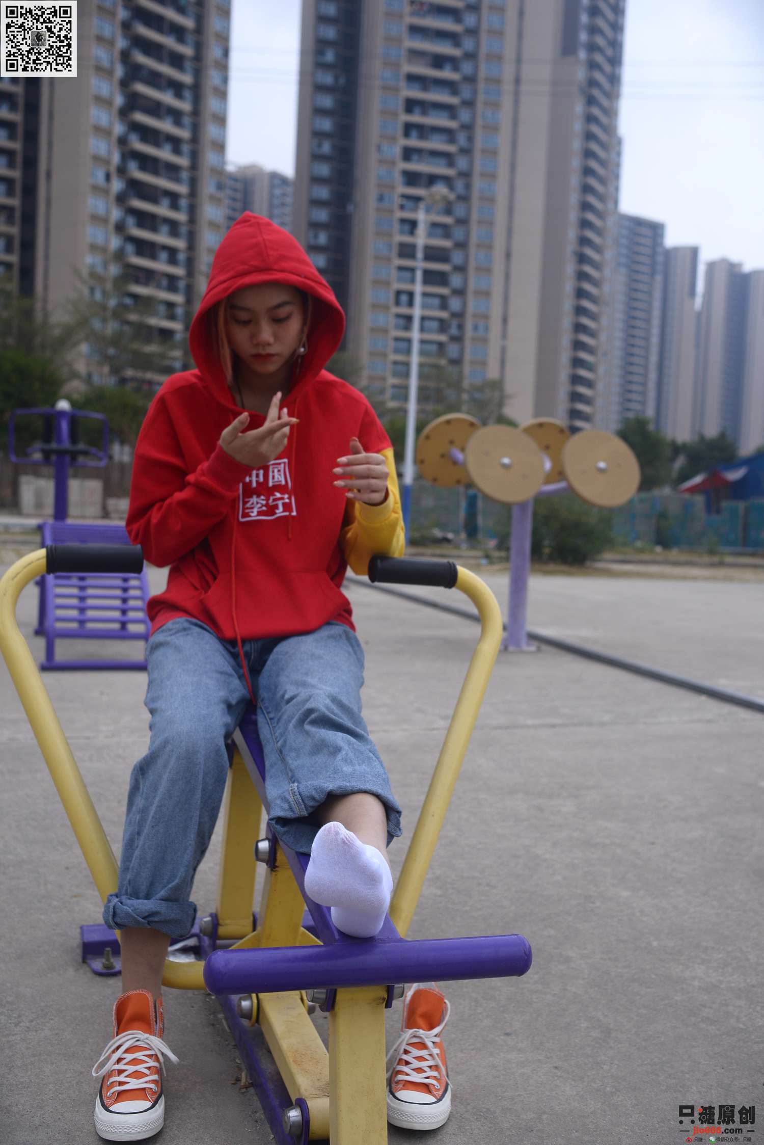 图片[24]-[只糖棉袜]NO.205 彤彤 新年快乐[177P] – 速更版-美库