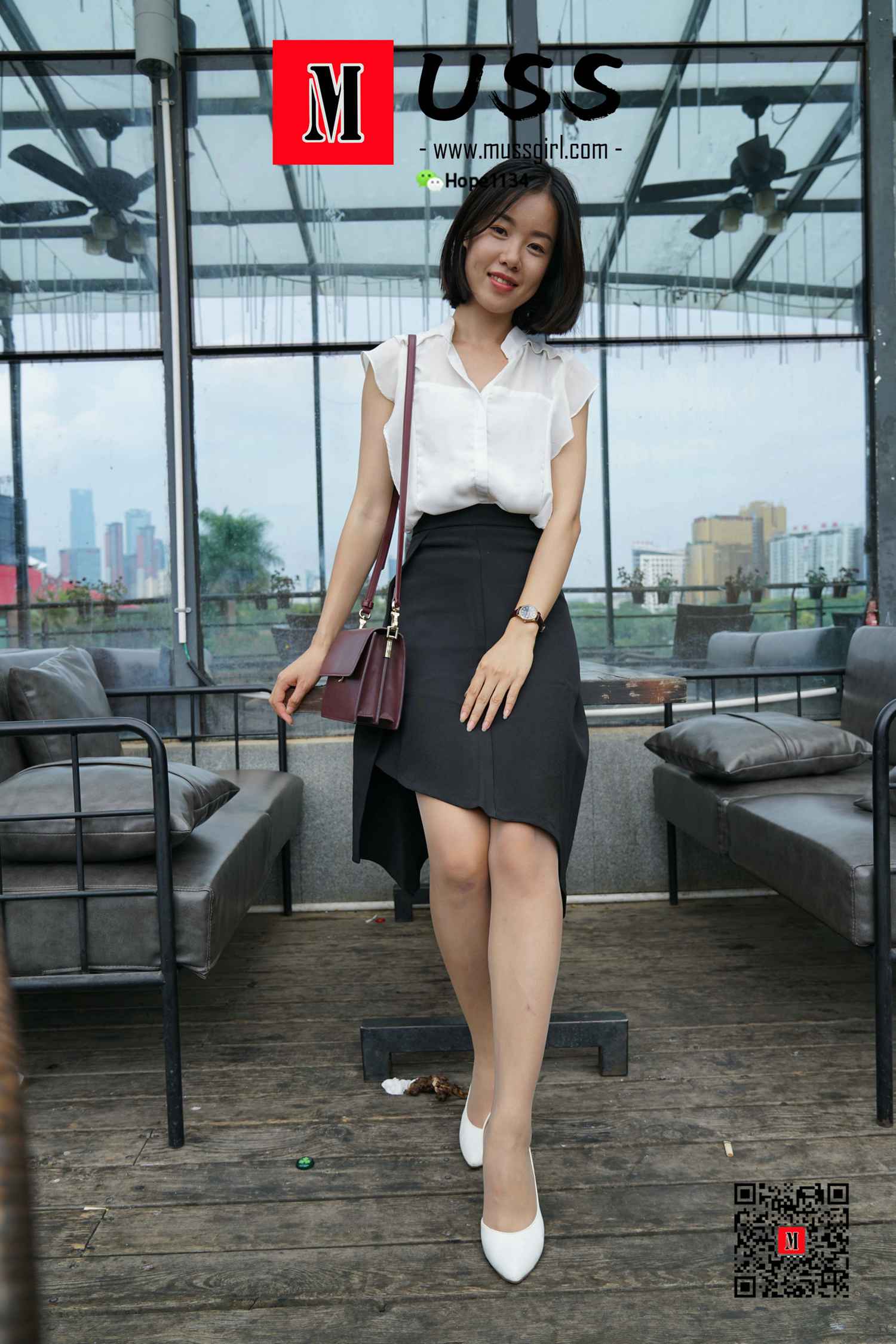 图片[79]-[MussGirl慕丝女郎]NO.042 大学会计专业的女老师[87P] – 速更版-美库