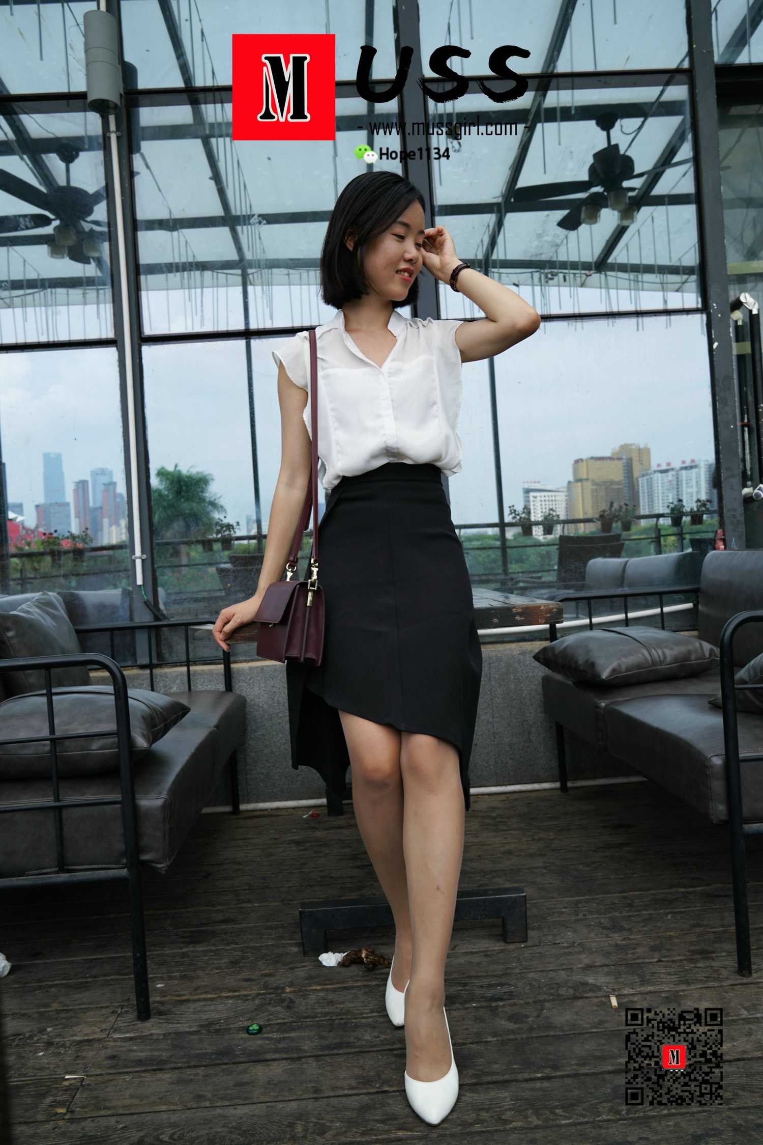 图片[80]-[MussGirl慕丝女郎]NO.042 大学会计专业的女老师[87P] – 速更版-美库