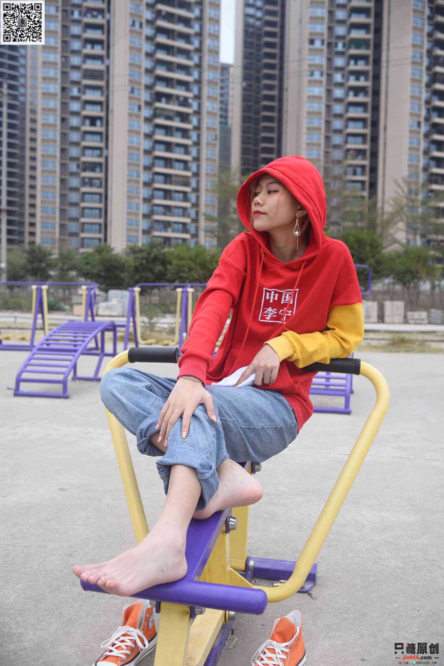 图片[98]-[只糖棉袜]NO.205 彤彤 新年快乐[177P] – 速更版-美库