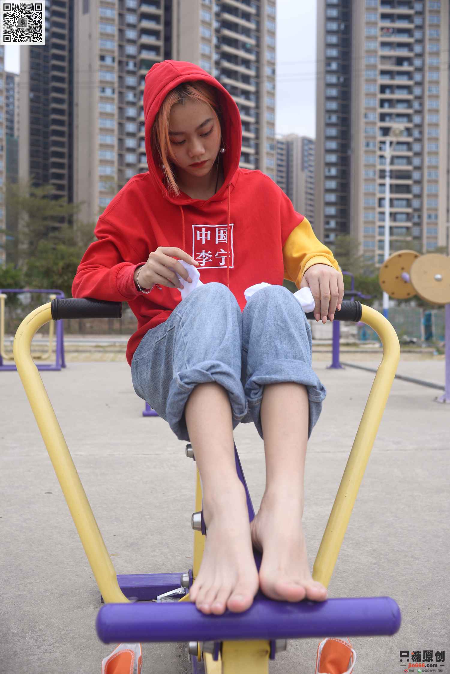 图片[131]-[只糖棉袜]NO.205 彤彤 新年快乐[177P] – 速更版-美库