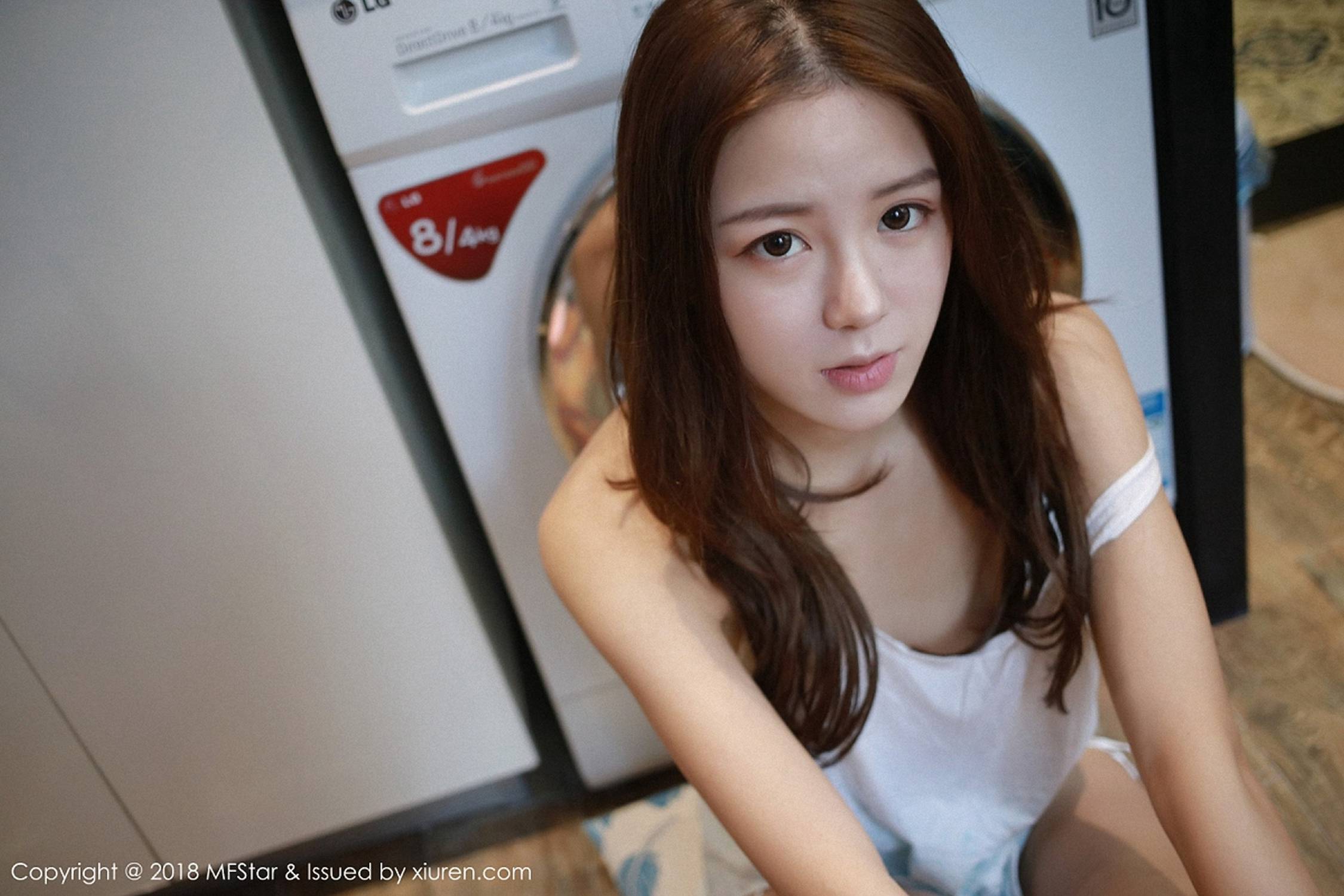 图片[66]-[MFStar模范学院]2018.06.14 VOL.126 卤蛋luna[72+1P] – 速更版-美库