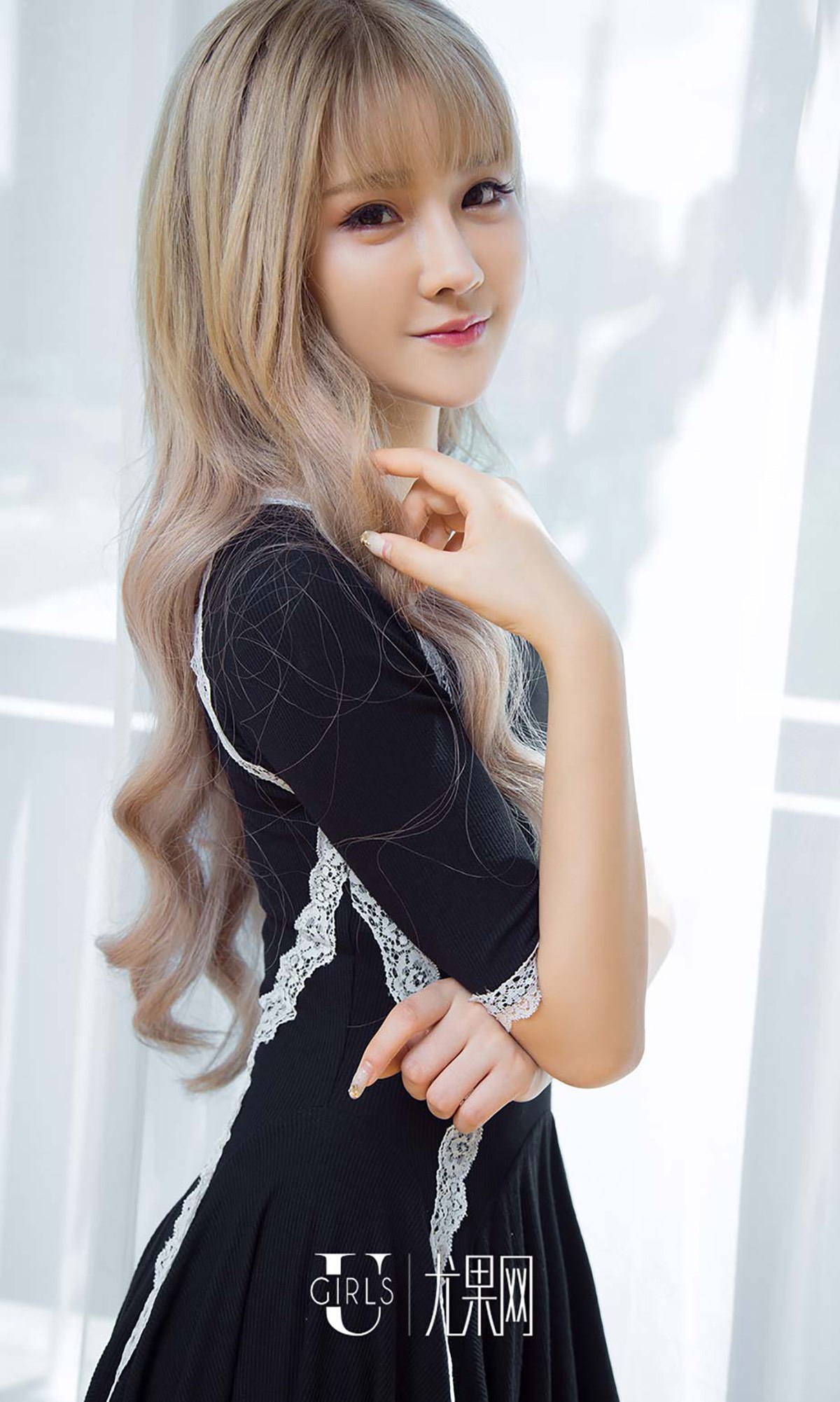 图片[25]-[Ugirls爱尤物] No.483 依依不舍 依依 [40P] – 速更版-美库