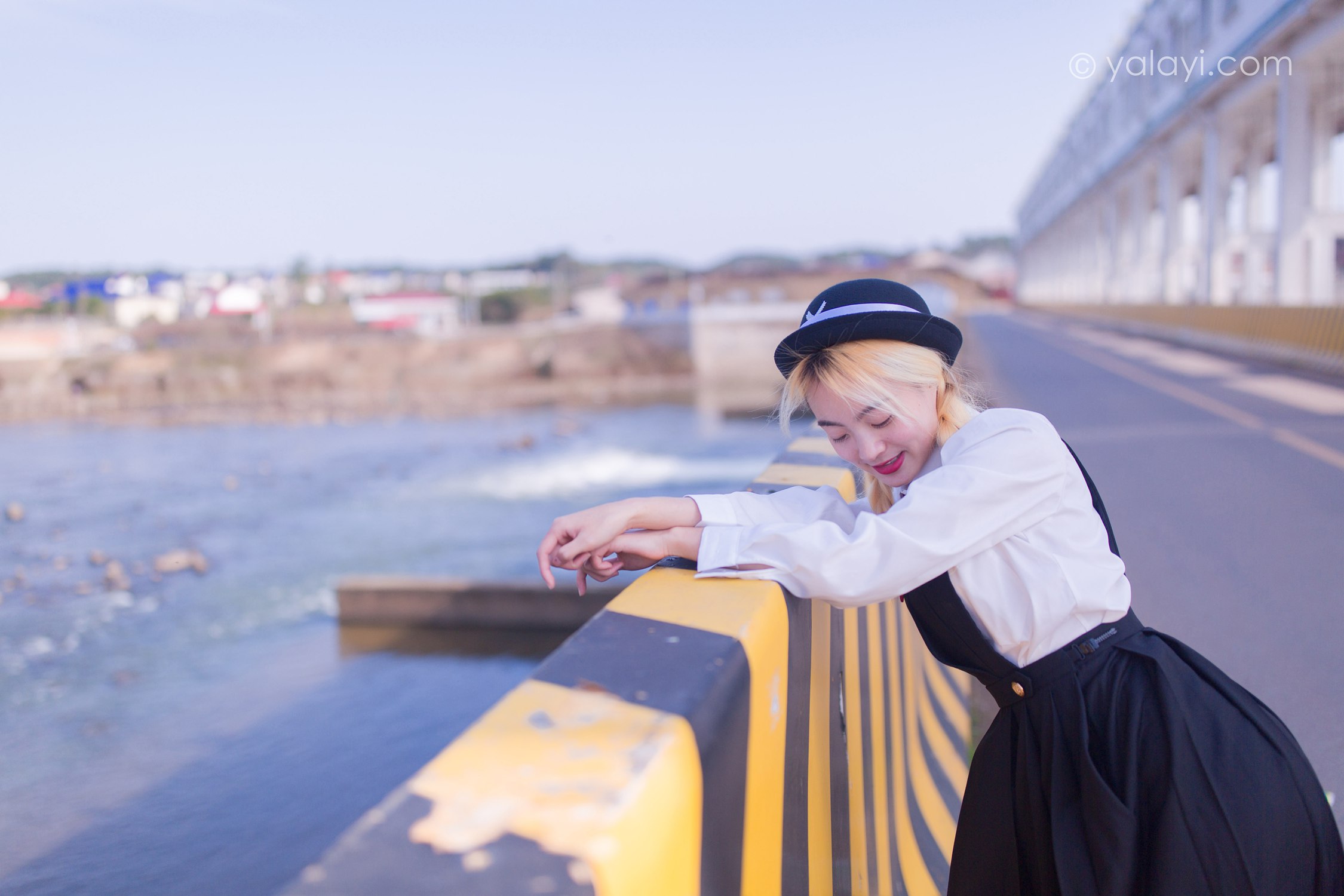 图片[40]-[YALAYI雅拉伊]2021.03.01 NO.768 陌生来客 米粒米粒[42+1P] – 速更版-美库