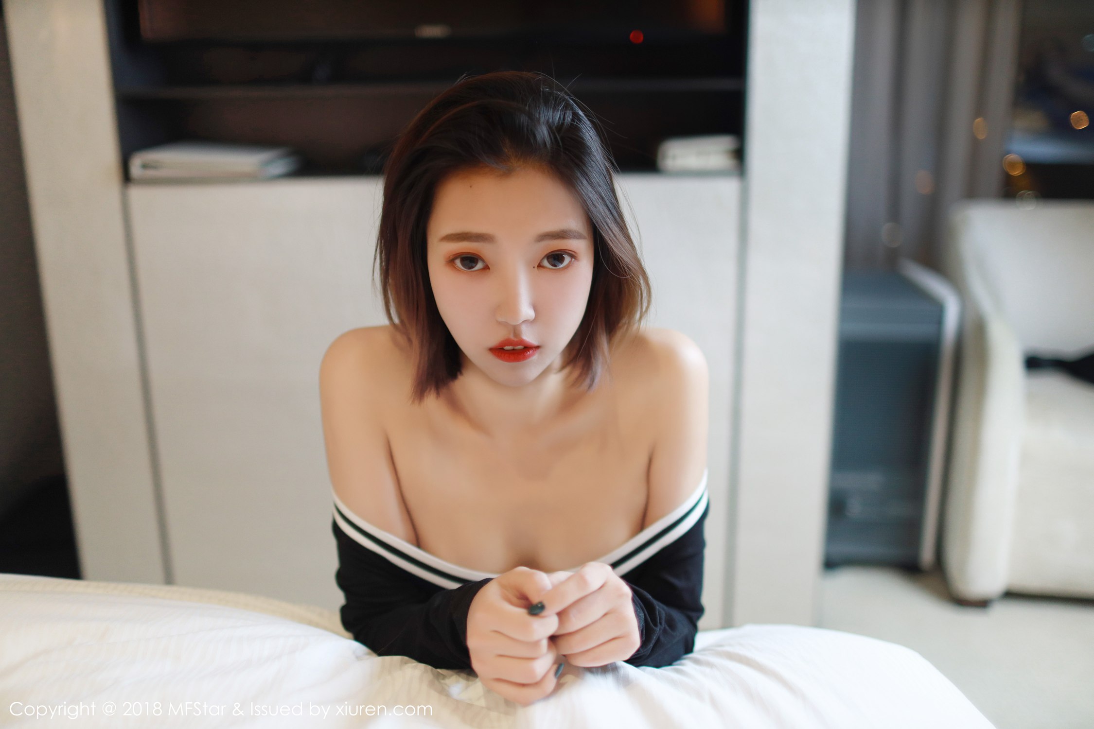 图片[13]-[MFStar模范学院]2018.11.05 VOL.159 冯木木LRIS[32+1P] – 速更版-美库