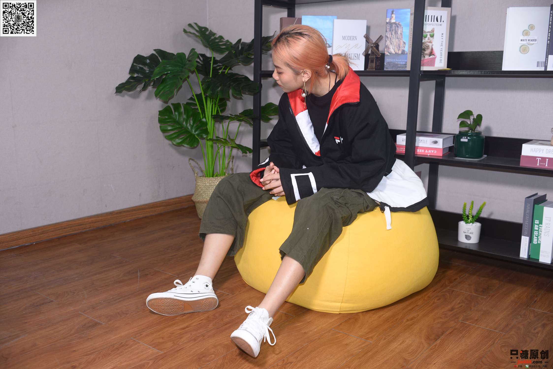 图片[10]-[只糖棉袜]NO.210 彤彤 诗也简单，心也简单[219P] – 速更版-美库