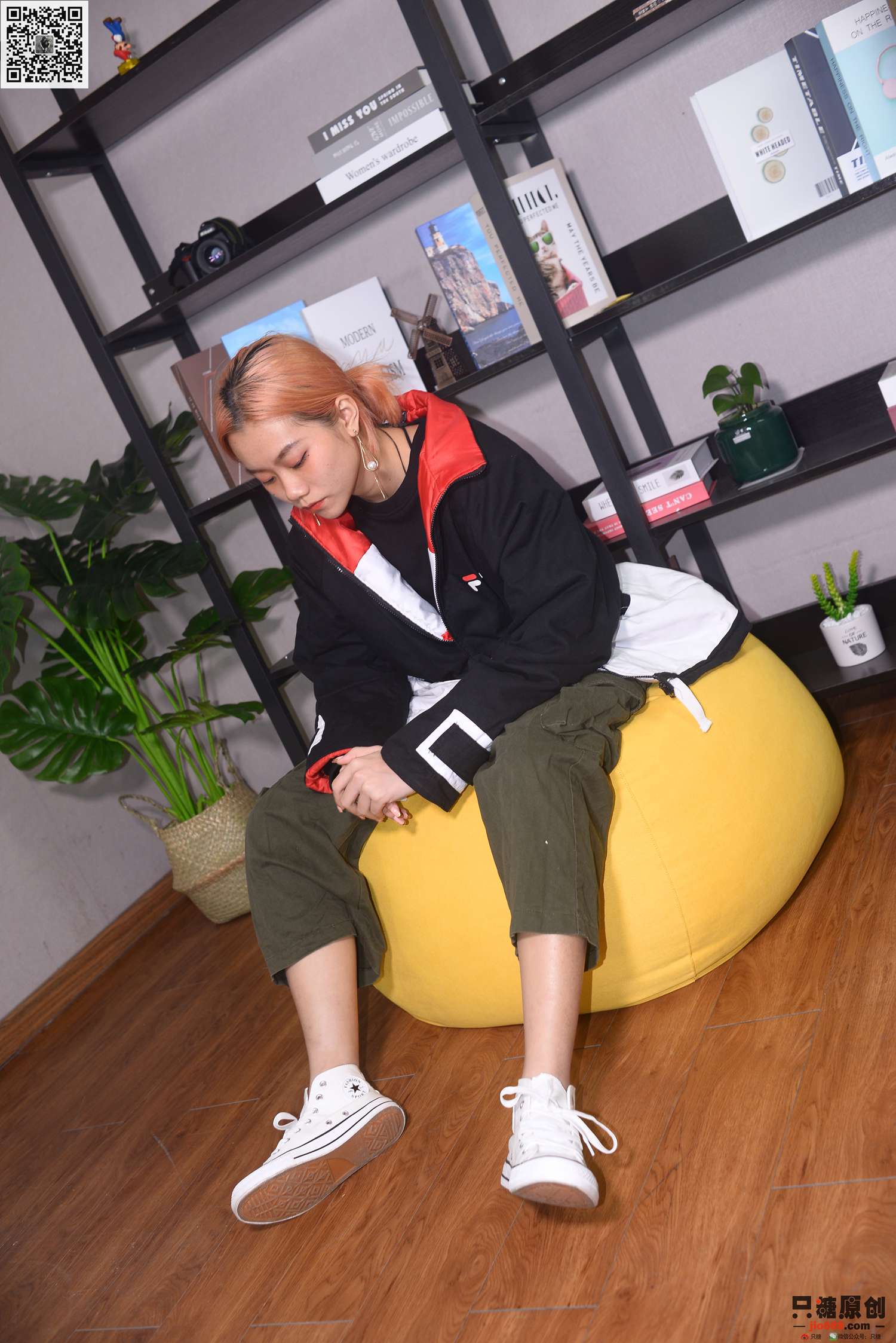 图片[11]-[只糖棉袜]NO.210 彤彤 诗也简单，心也简单[219P] – 速更版-美库