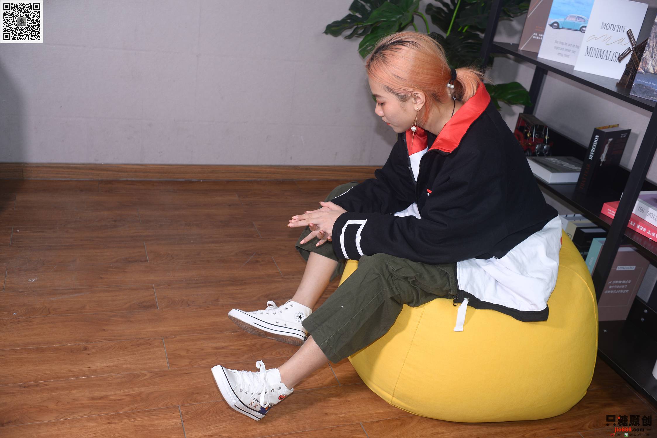 图片[15]-[只糖棉袜]NO.210 彤彤 诗也简单，心也简单[219P] – 速更版-美库