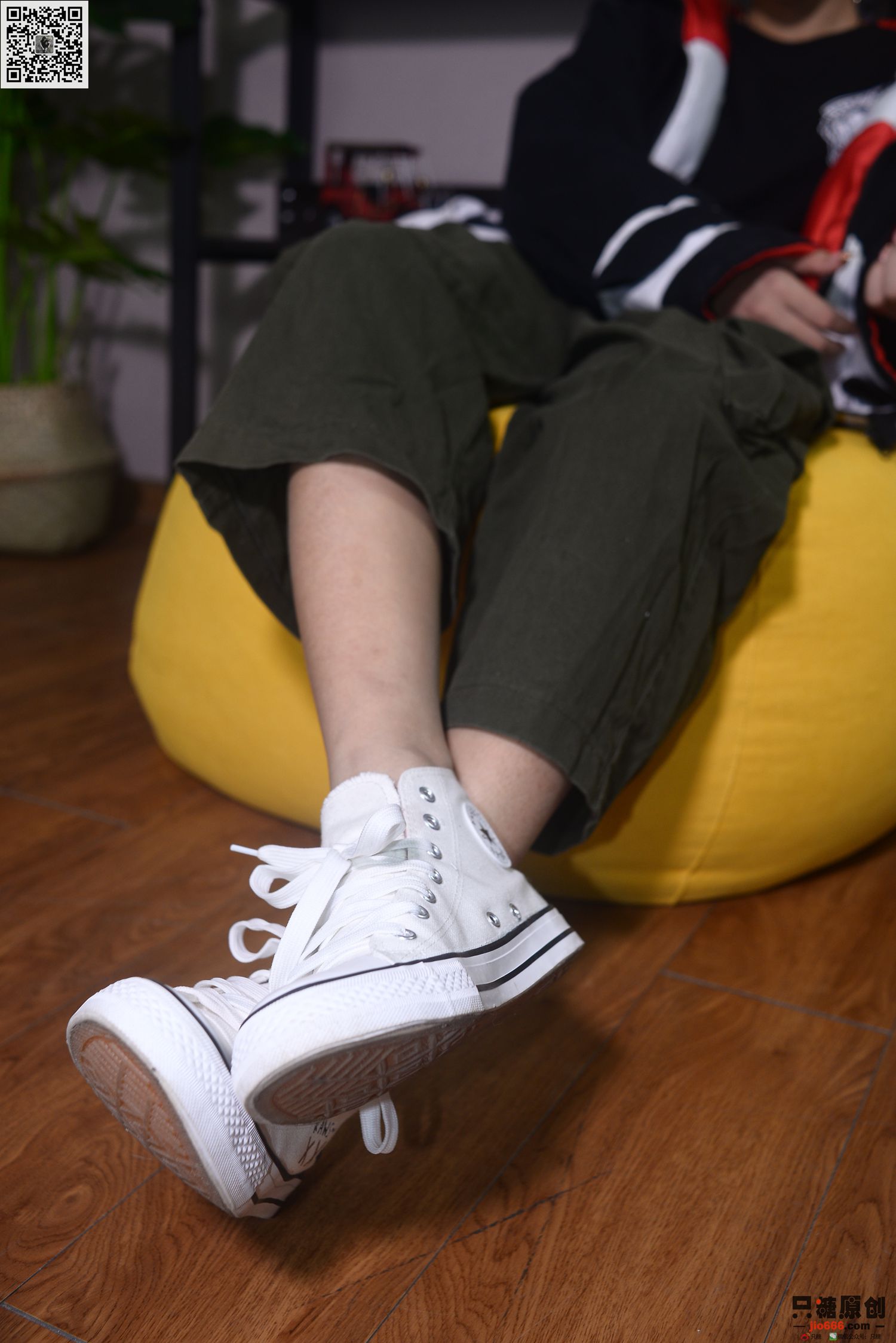 图片[41]-[只糖棉袜]NO.210 彤彤 诗也简单，心也简单[219P] – 速更版-美库