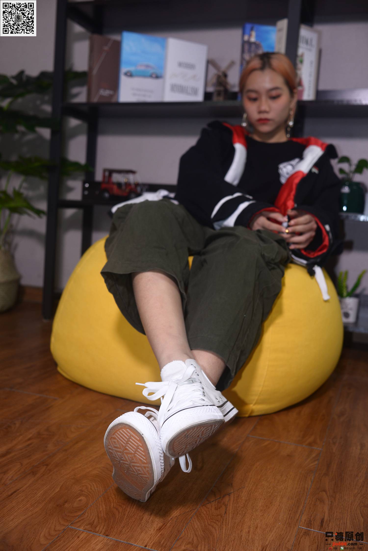 图片[43]-[只糖棉袜]NO.210 彤彤 诗也简单，心也简单[219P] – 速更版-美库