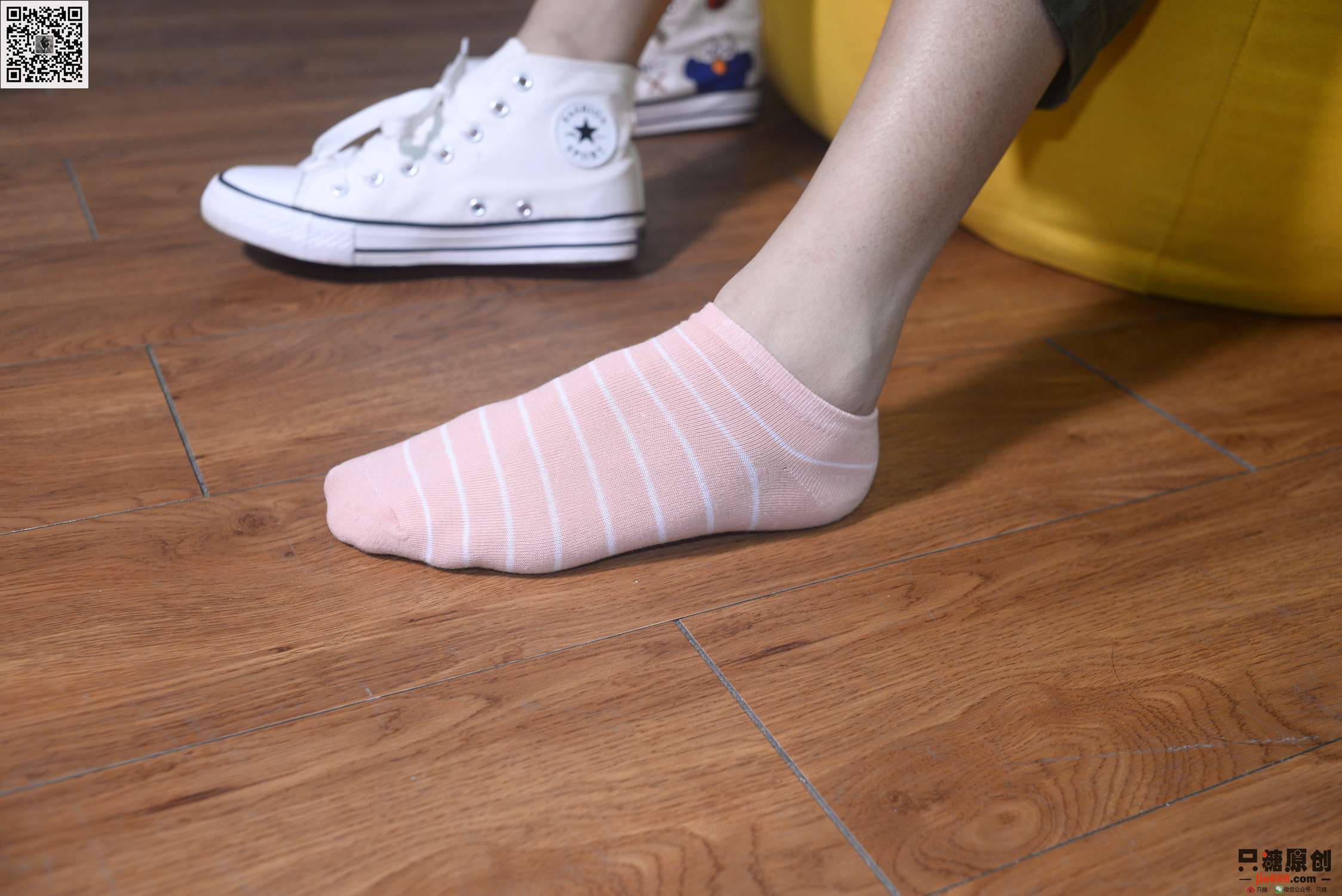 图片[55]-[只糖棉袜]NO.210 彤彤 诗也简单，心也简单[219P] – 速更版-美库