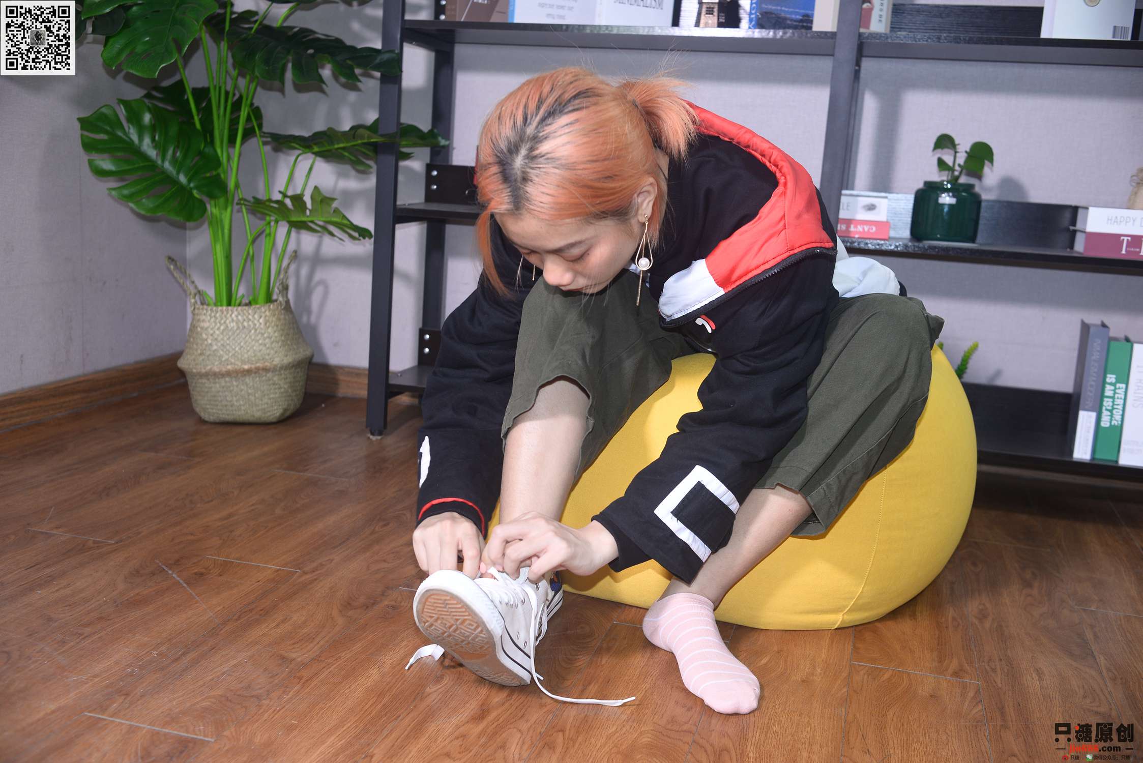 图片[58]-[只糖棉袜]NO.210 彤彤 诗也简单，心也简单[219P] – 速更版-美库