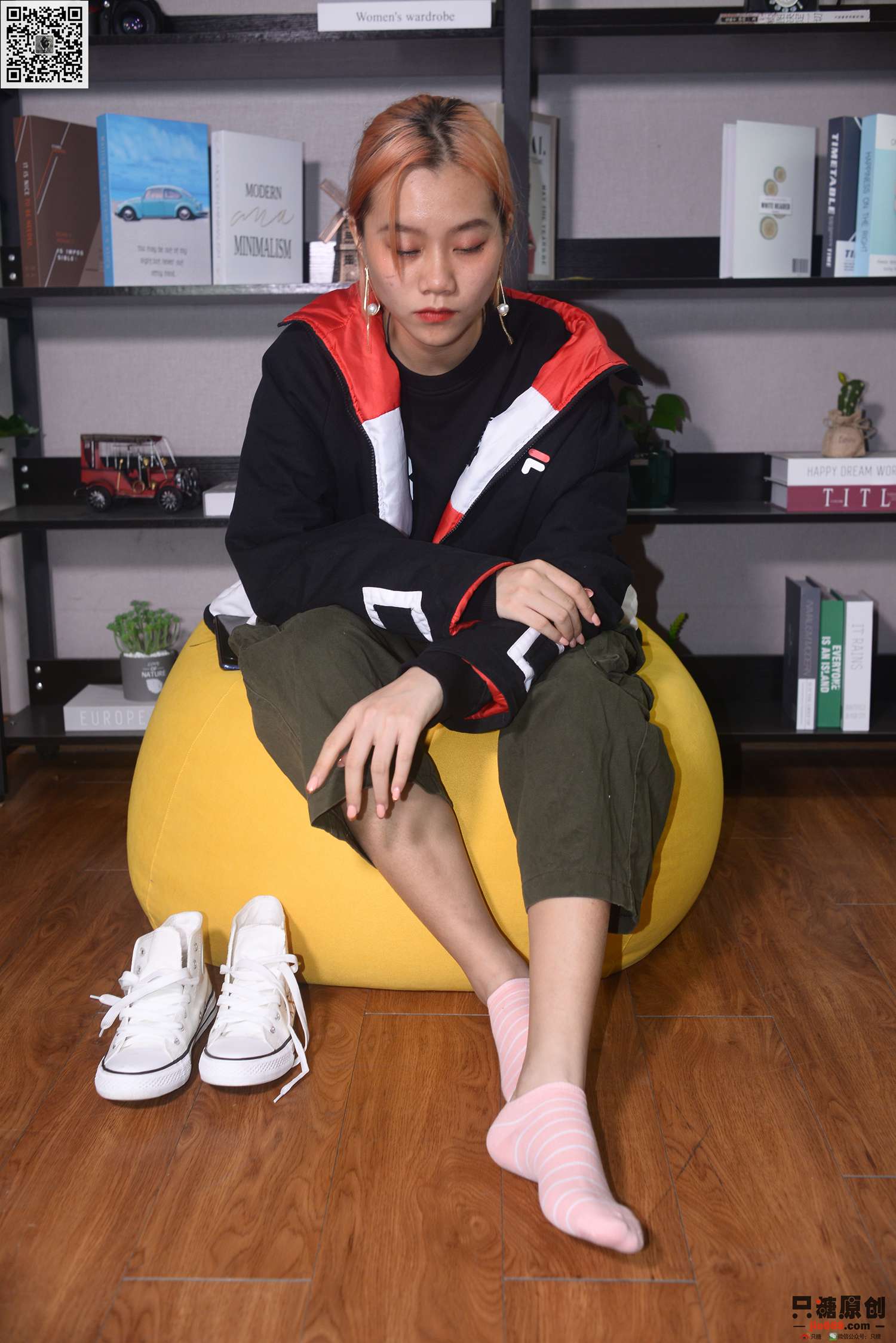 图片[60]-[只糖棉袜]NO.210 彤彤 诗也简单，心也简单[219P] – 速更版-美库