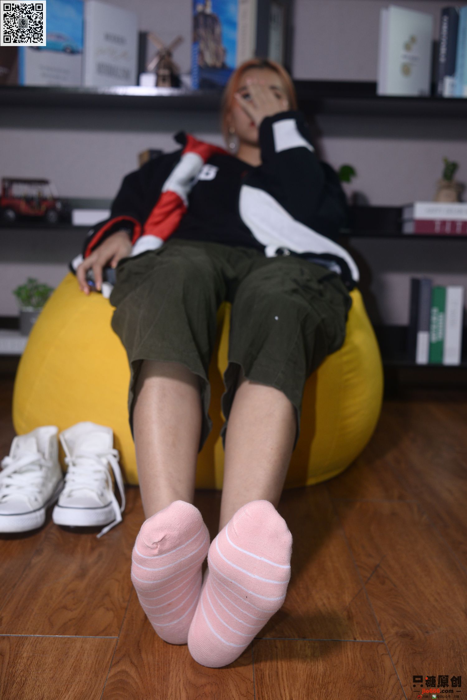 图片[79]-[只糖棉袜]NO.210 彤彤 诗也简单，心也简单[219P] – 速更版-美库