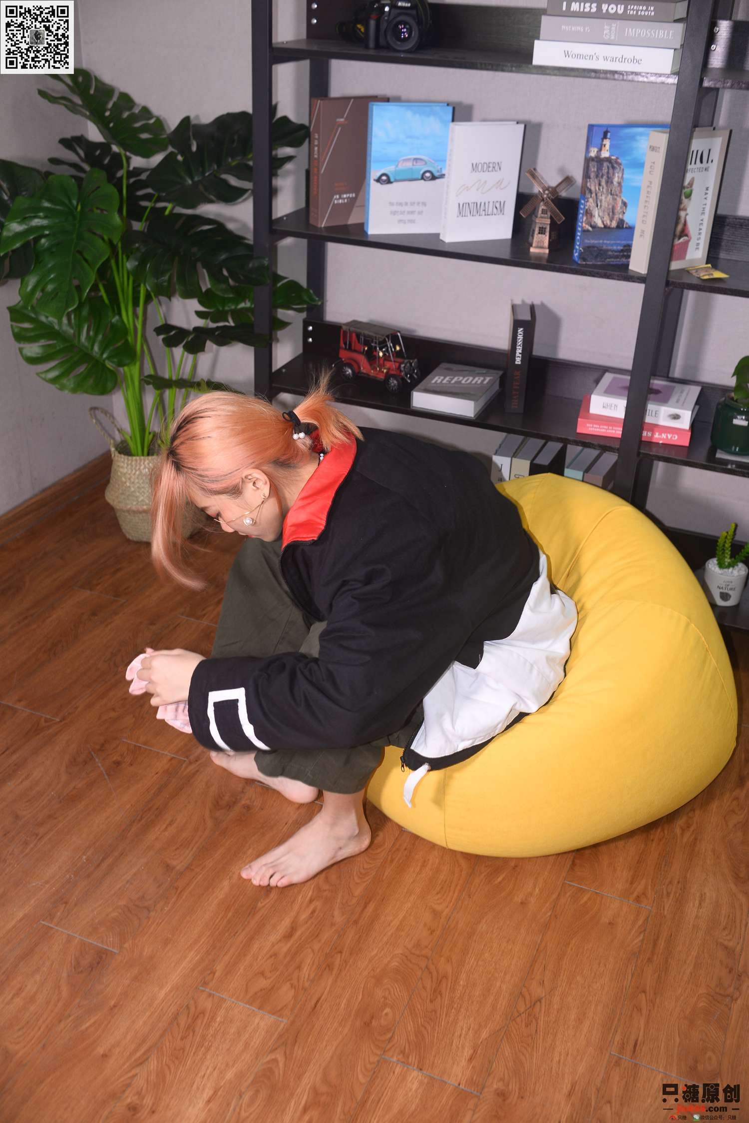 图片[110]-[只糖棉袜]NO.210 彤彤 诗也简单，心也简单[219P] – 速更版-美库