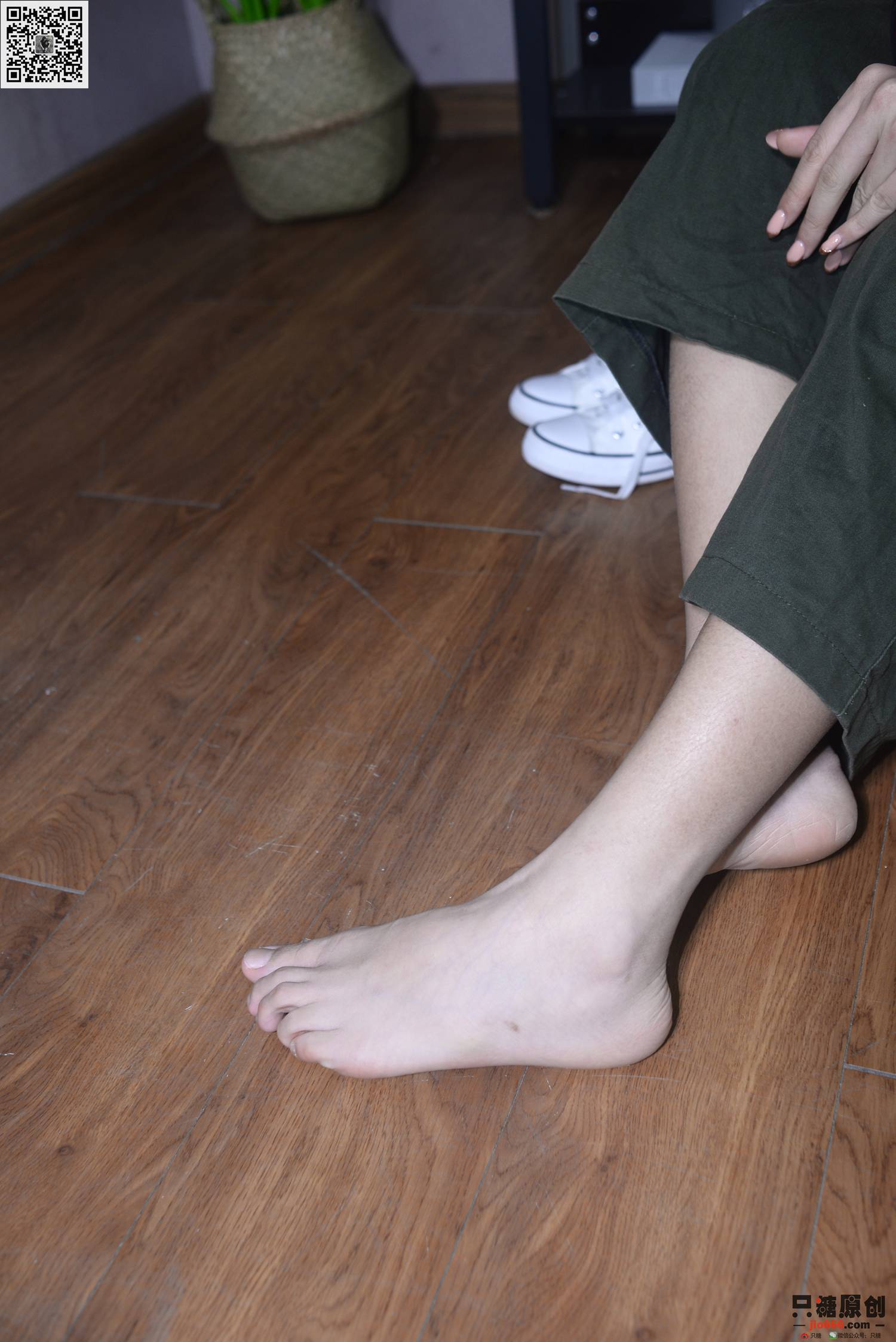 图片[118]-[只糖棉袜]NO.210 彤彤 诗也简单，心也简单[219P] – 速更版-美库