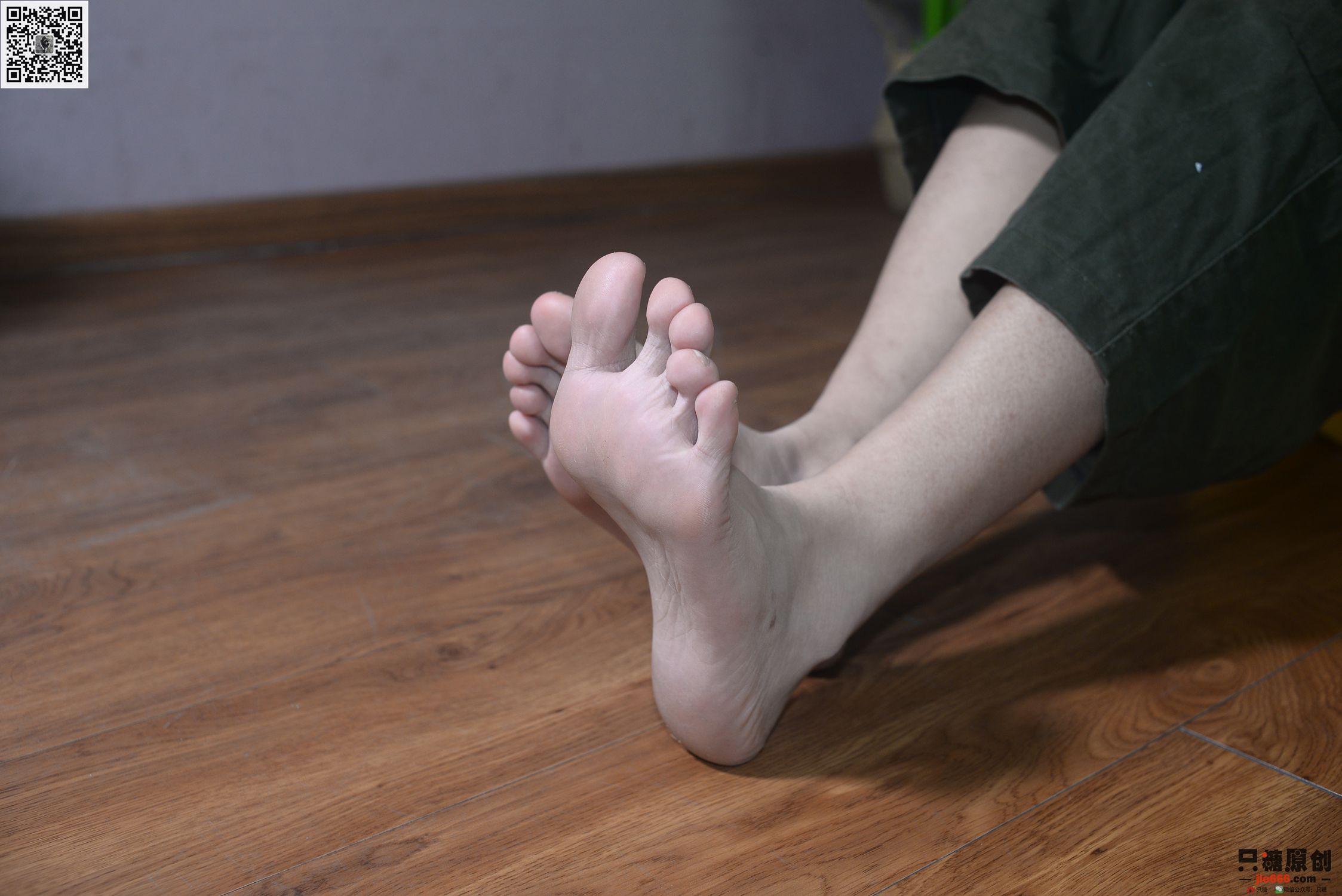 图片[139]-[只糖棉袜]NO.210 彤彤 诗也简单，心也简单[219P] – 速更版-美库