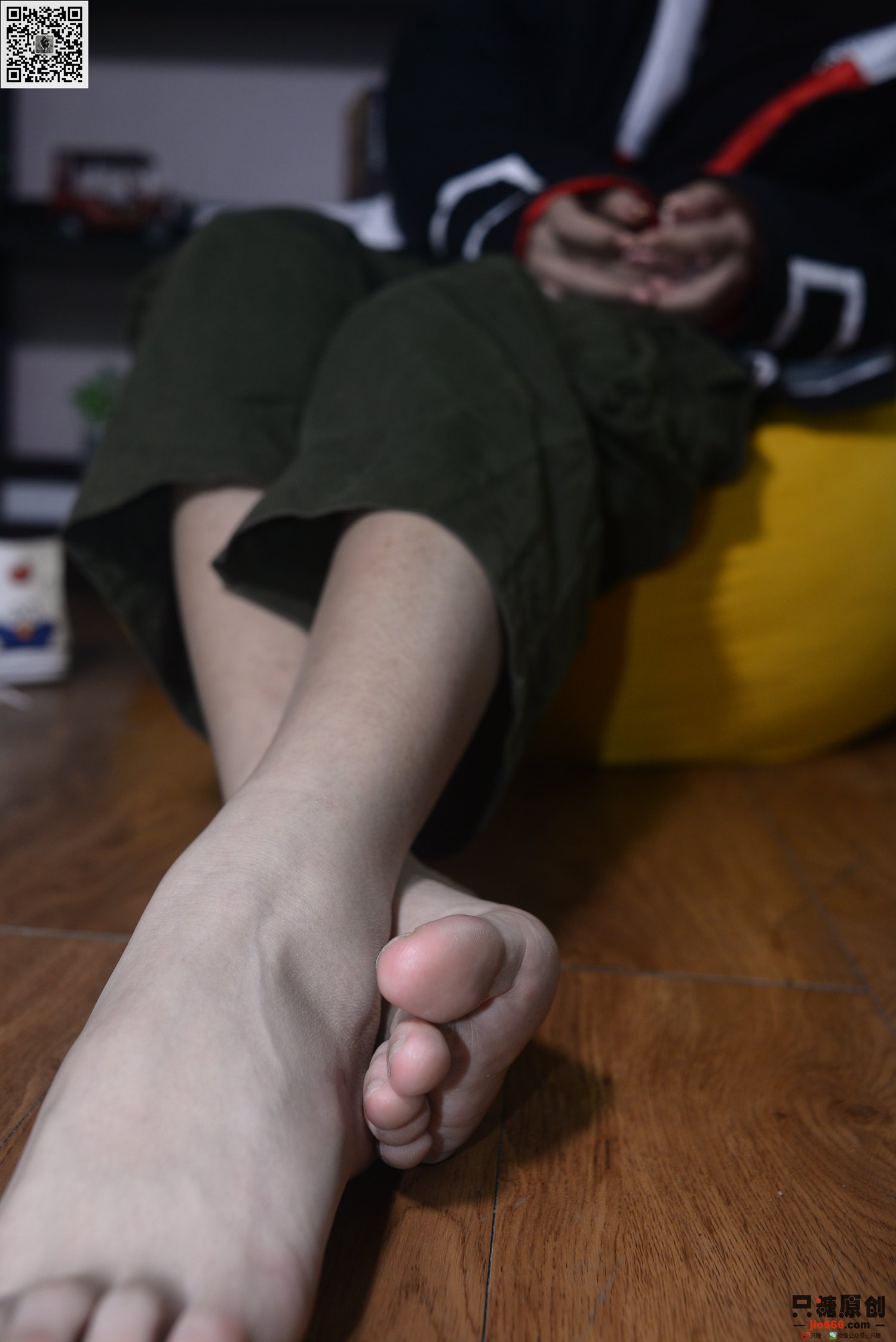 图片[156]-[只糖棉袜]NO.210 彤彤 诗也简单，心也简单[219P] – 速更版-美库