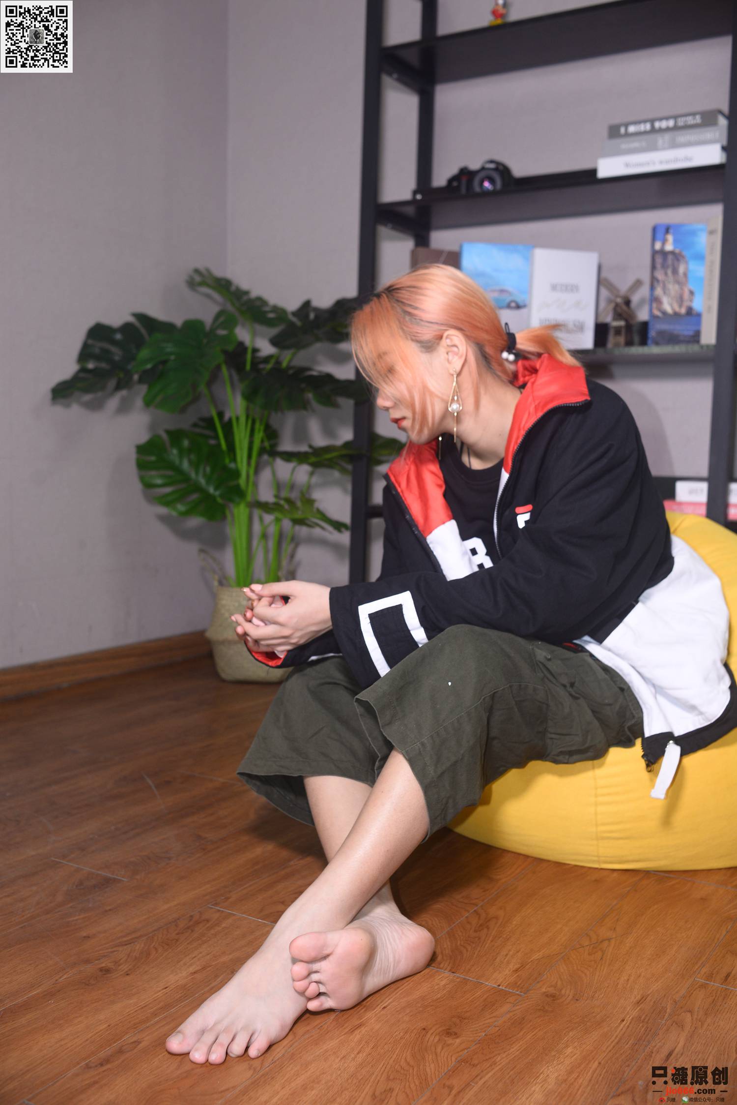 图片[179]-[只糖棉袜]NO.210 彤彤 诗也简单，心也简单[219P] – 速更版-美库