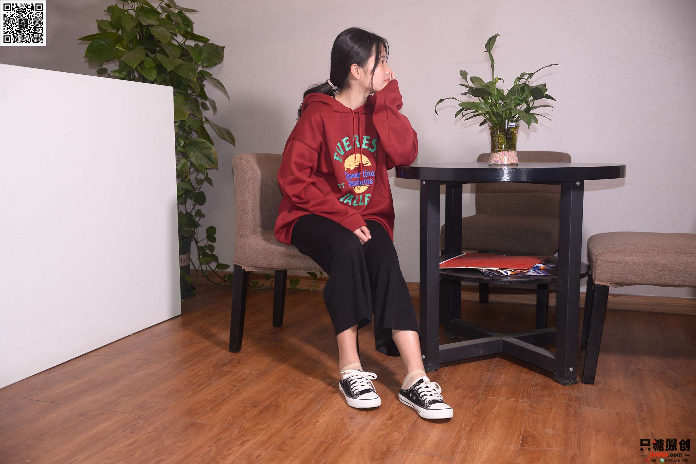 图片[190]-[只糖棉袜]NO.209 周子琪  一个温暖的现在[189P] – 速更版-美库