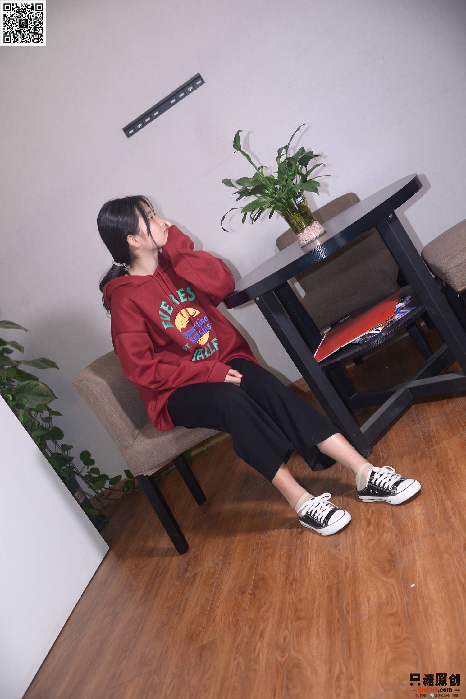 图片[191]-[只糖棉袜]NO.209 周子琪  一个温暖的现在[189P] – 速更版-美库