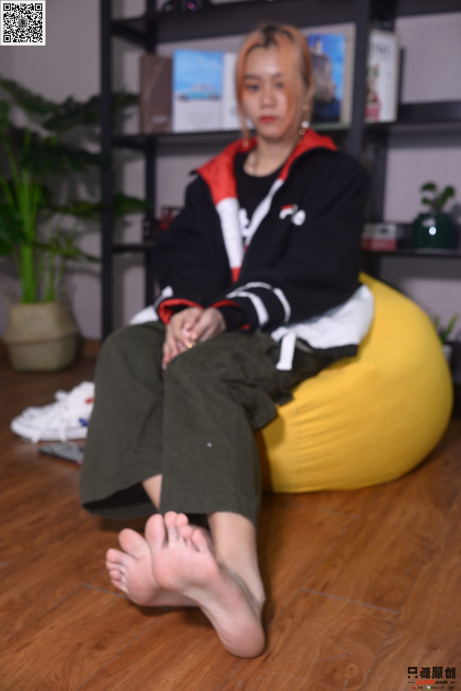 图片[192]-[只糖棉袜]NO.210 彤彤 诗也简单，心也简单[219P] – 速更版-美库