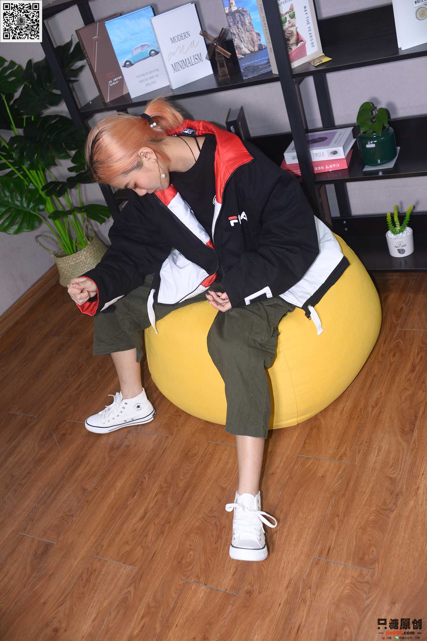 图片[218]-[只糖棉袜]NO.210 彤彤 诗也简单，心也简单[219P] – 速更版-美库