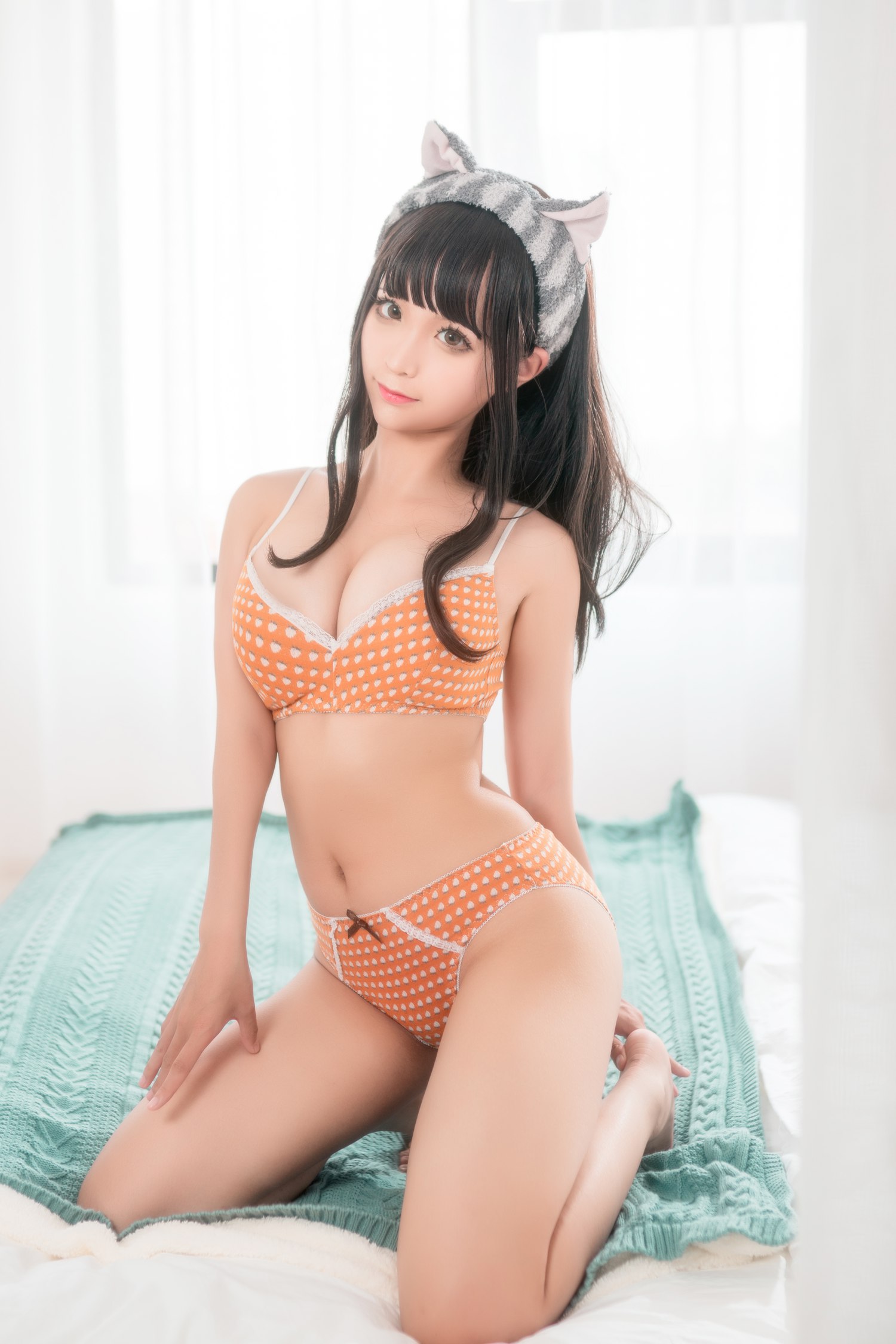 图片[36]-动漫博主 蠢沫沫 – 黄内衣 [40P] – 速更版-美库