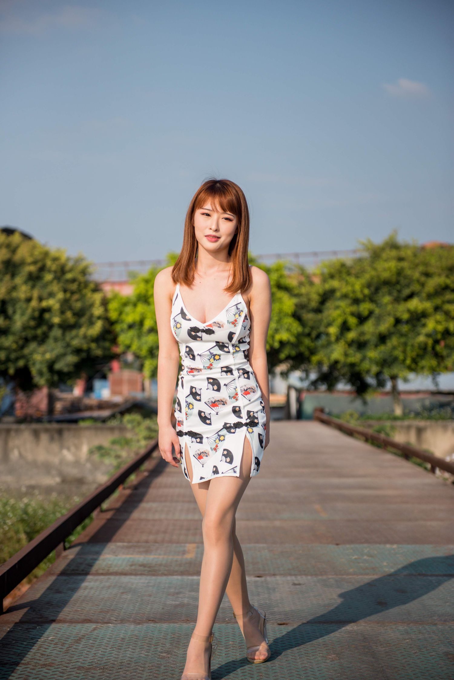 图片[118]-清水由乃 外拍紧身裙肉丝套图1 [120P] – 速更版-美库