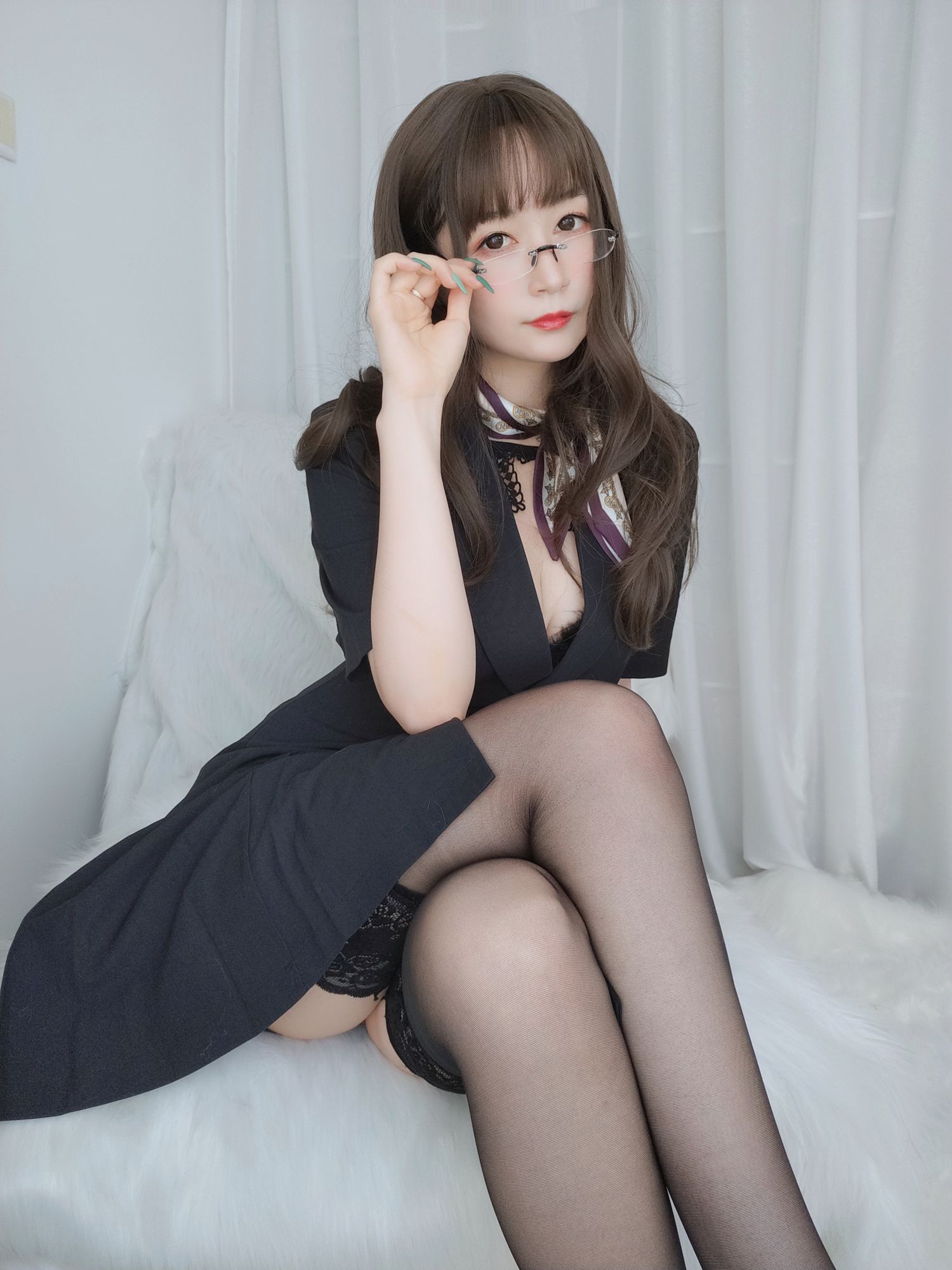 图片[25]-Coser小姐姐白银 – OL下的内衣 [124P] – 速更版-美库