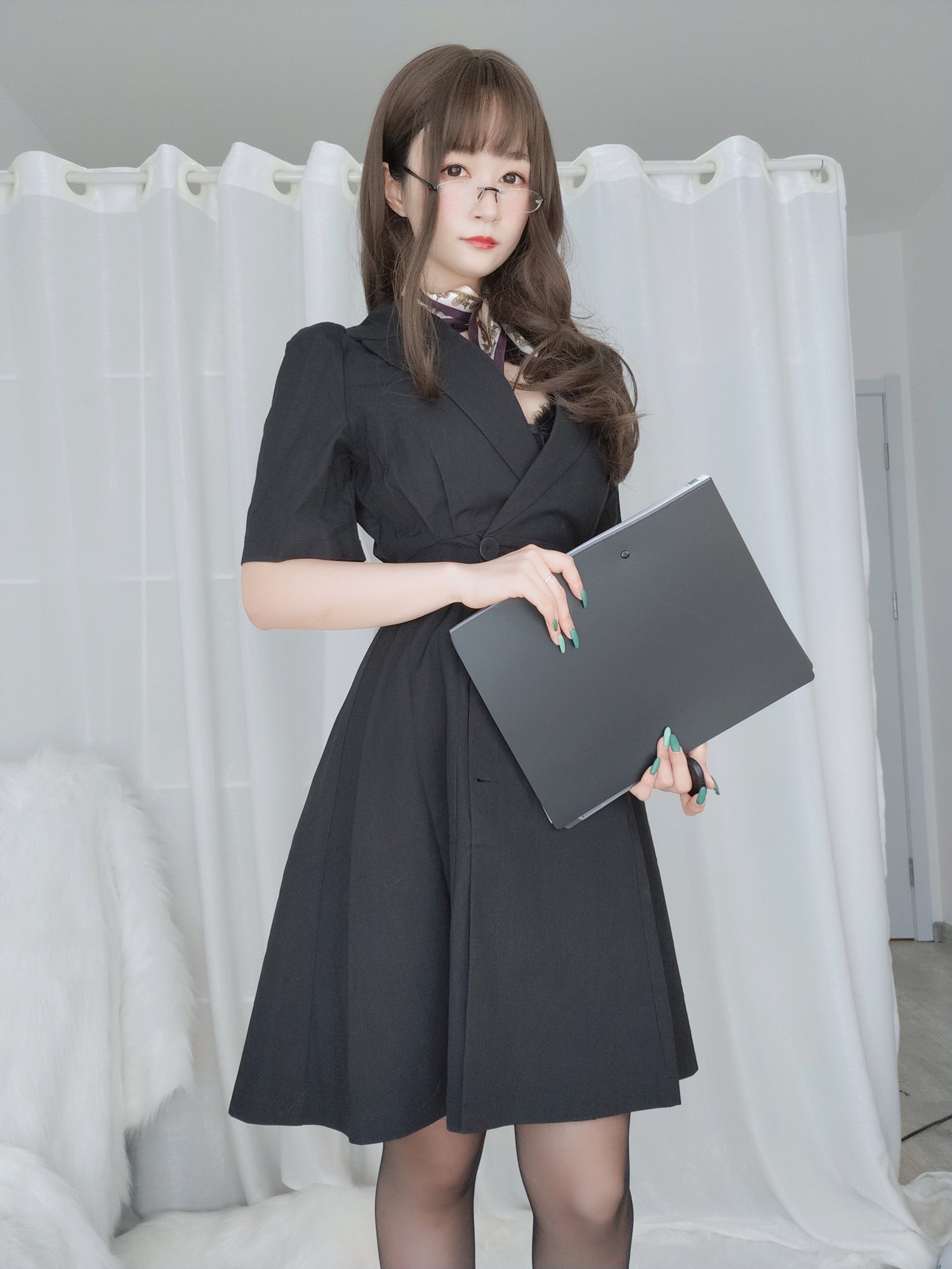 图片[35]-Coser小姐姐白银 – OL下的内衣 [124P] – 速更版-美库