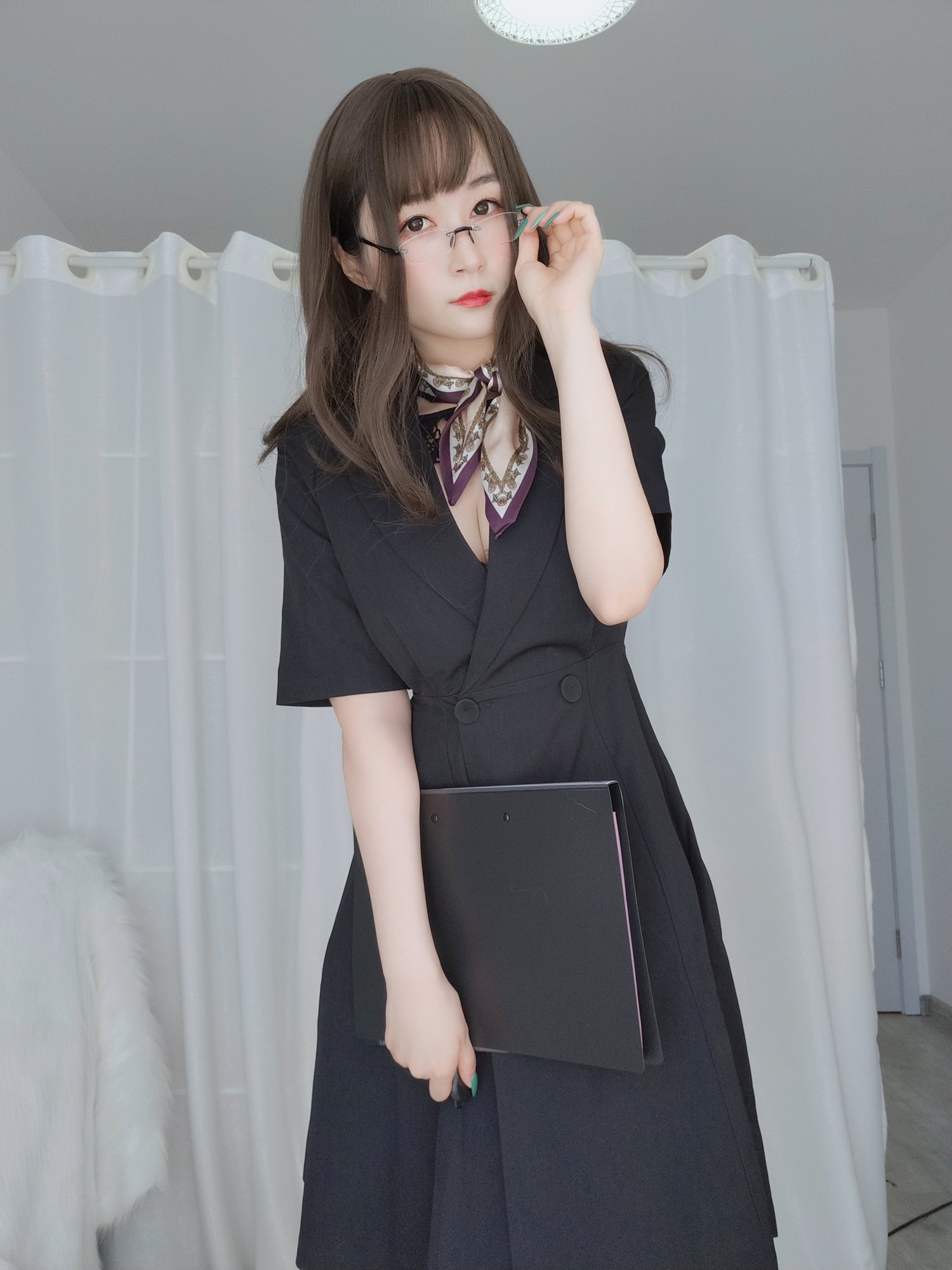 图片[40]-Coser小姐姐白银 – OL下的内衣 [124P] – 速更版-美库