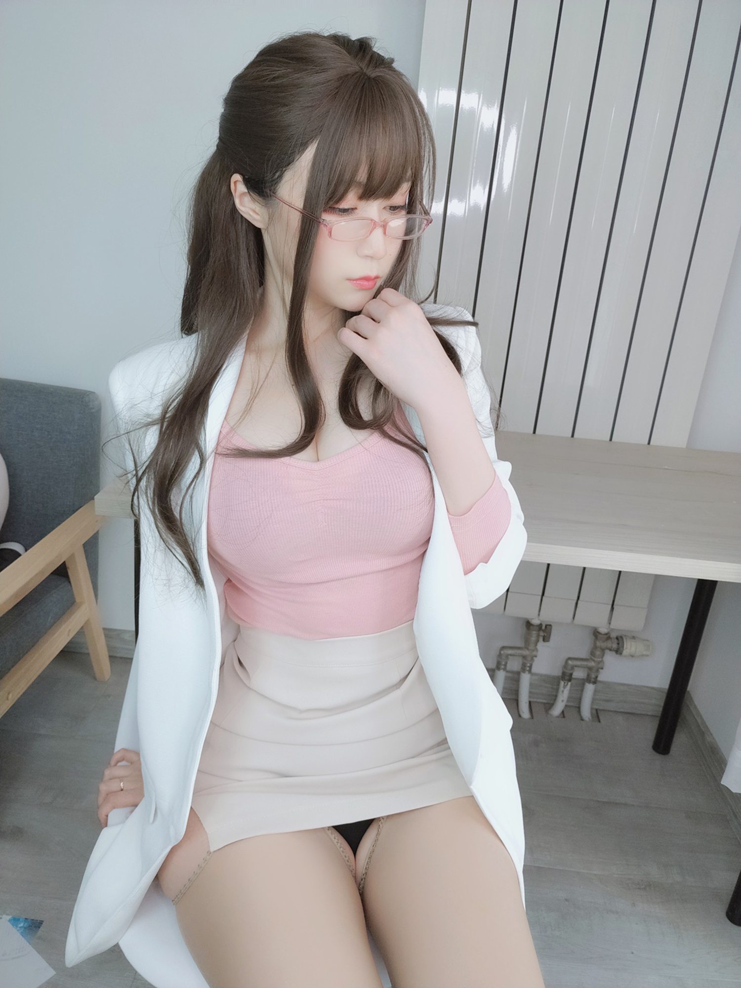 图片[142]-白银81 – 下班后的甜美后辈 [153P] – 速更版-美库