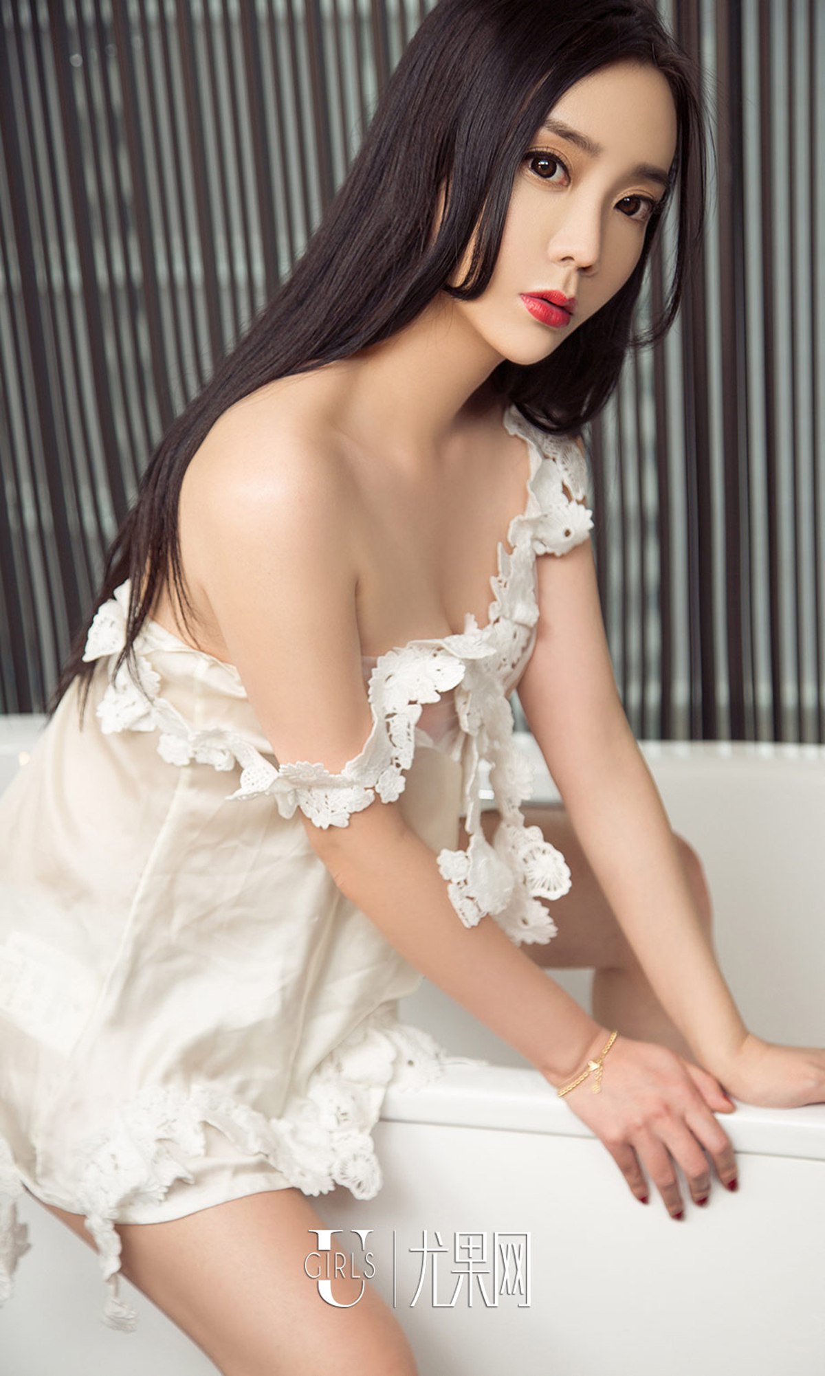 图片[37]-[Ugirls爱尤物] No.1028 艾米儿 – 速更版-美库