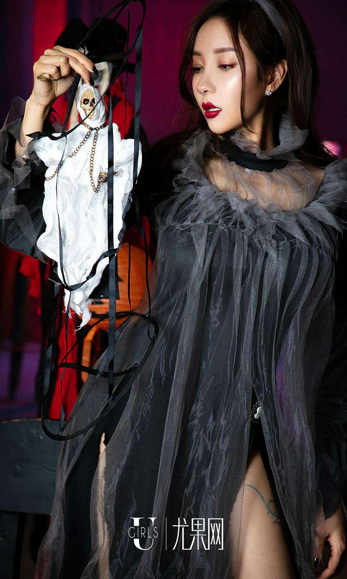 图片[28]-[Ugirls爱尤物] No.1261 苏可可 腰精胸猛 [35P] – 速更版-美库