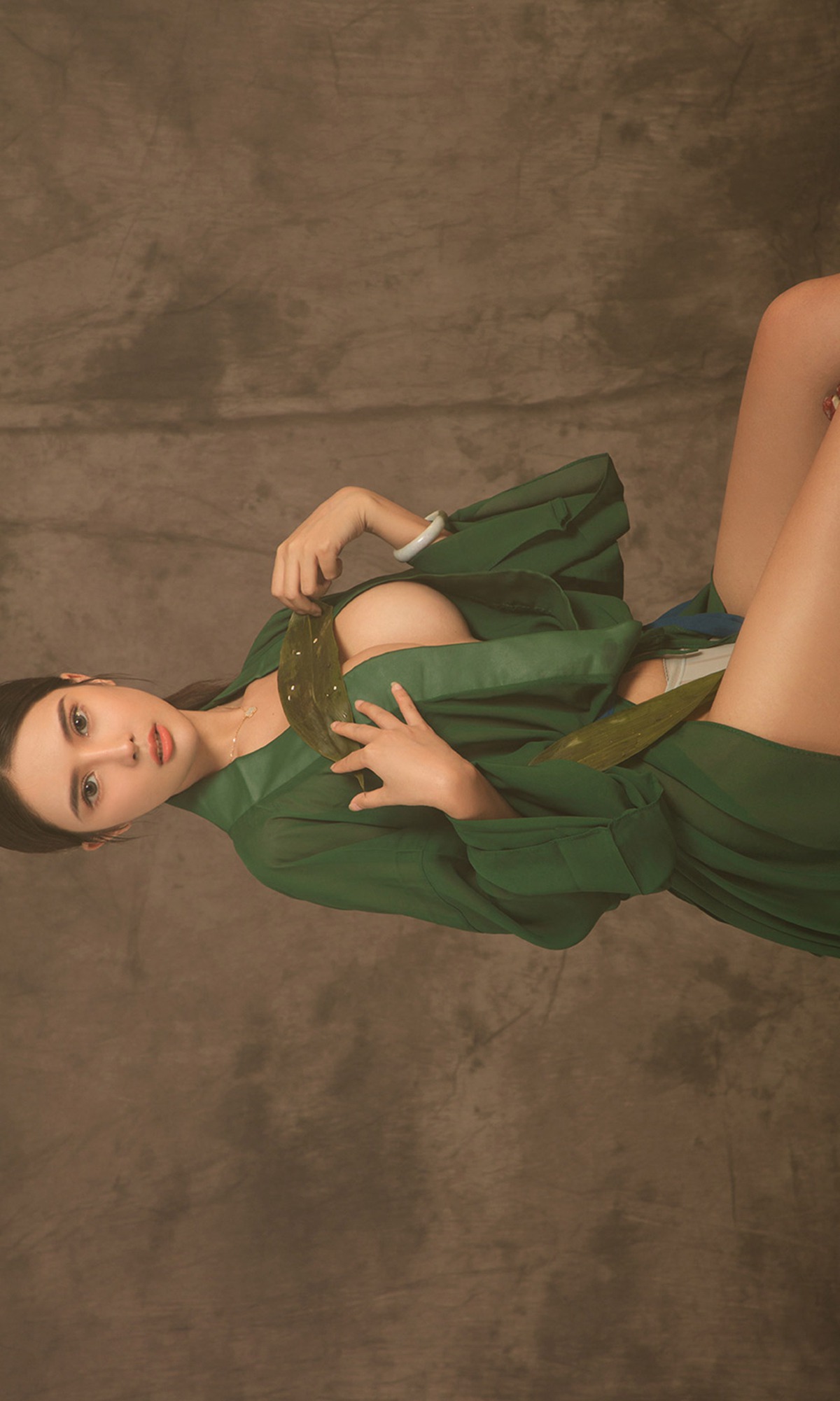 图片[18]-[Ugirls爱尤物] No.1479 香食 Angela楚楚 金露[35P] – 速更版-美库