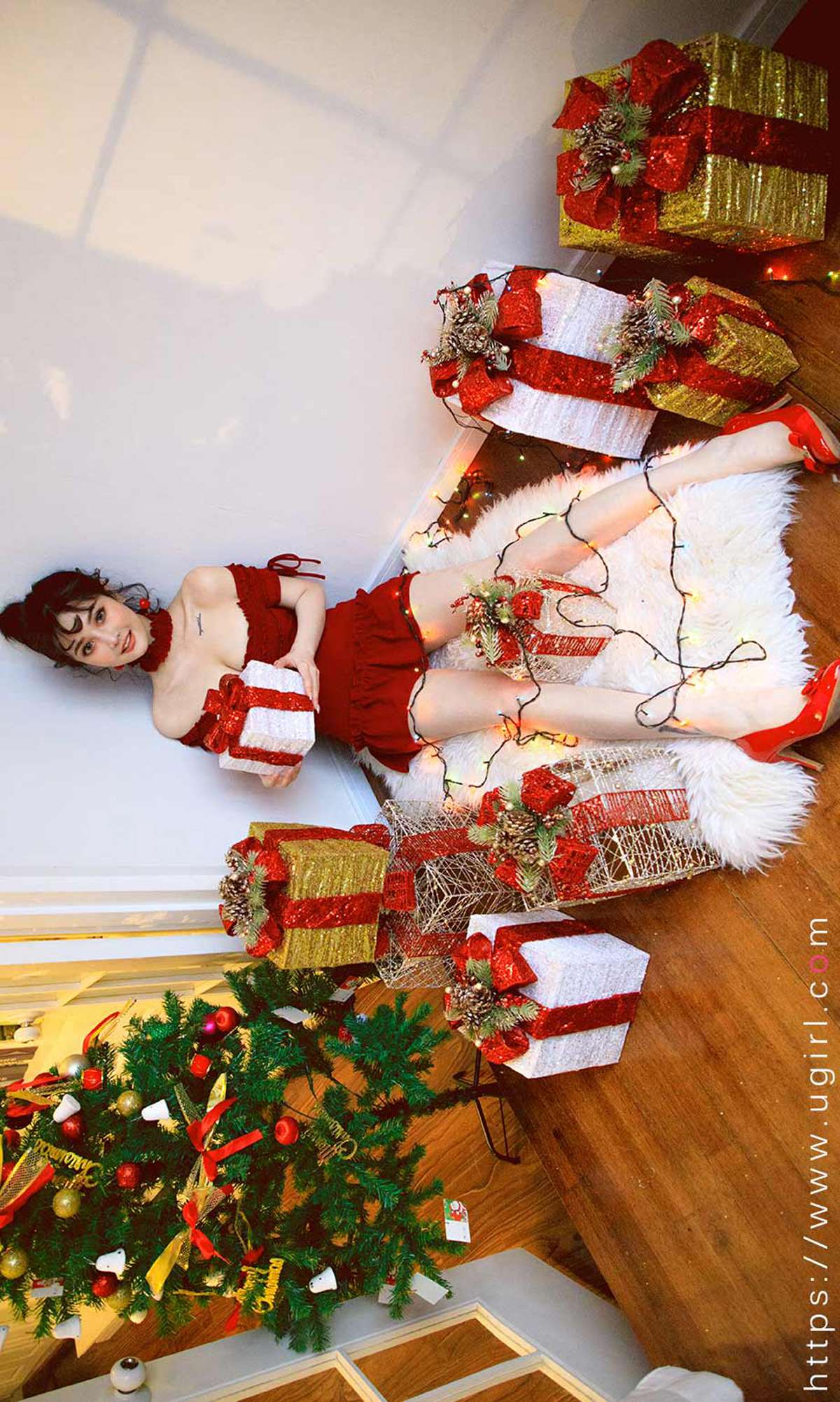 图片[22]-[Ugirls爱尤物] 2019.12.17 No.1672 露儿 圣诞限定 [35P] – 速更版-美库
