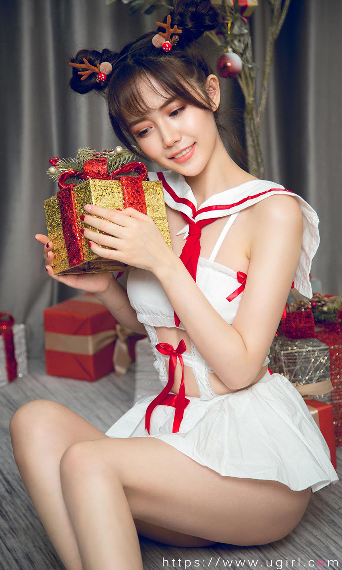 图片[25]-[Ugirls爱尤物] 2019.12.24 No.1679 唐小糖 制服少女圣诞秀 [35P] – 速更版-美库