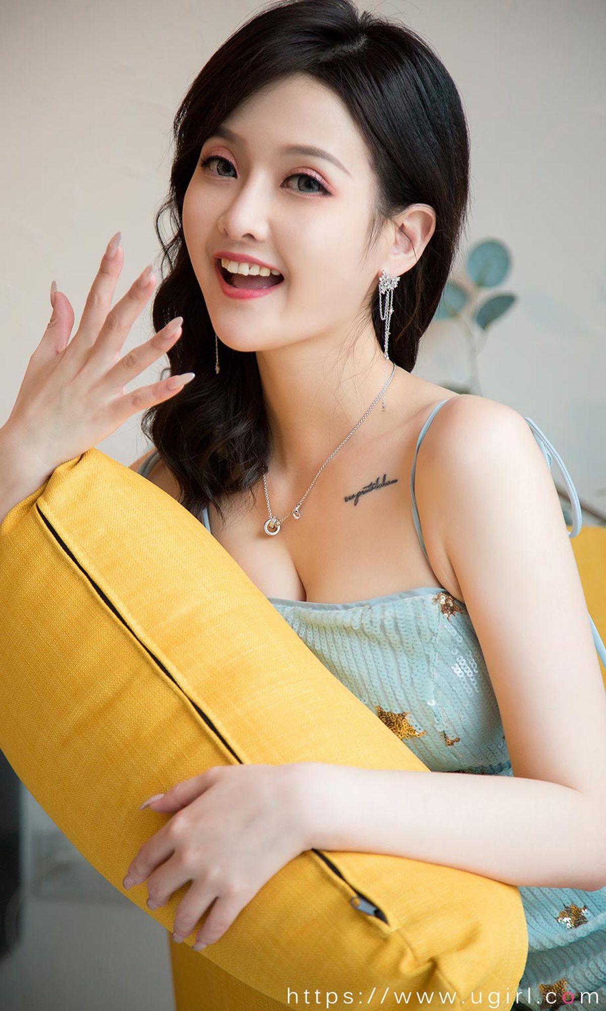 图片[36]-[Ugirls尤果网] 爱尤物 2020.03.05 No.1751 露儿 邻家甜姐儿 [35P] – 速更版-美库