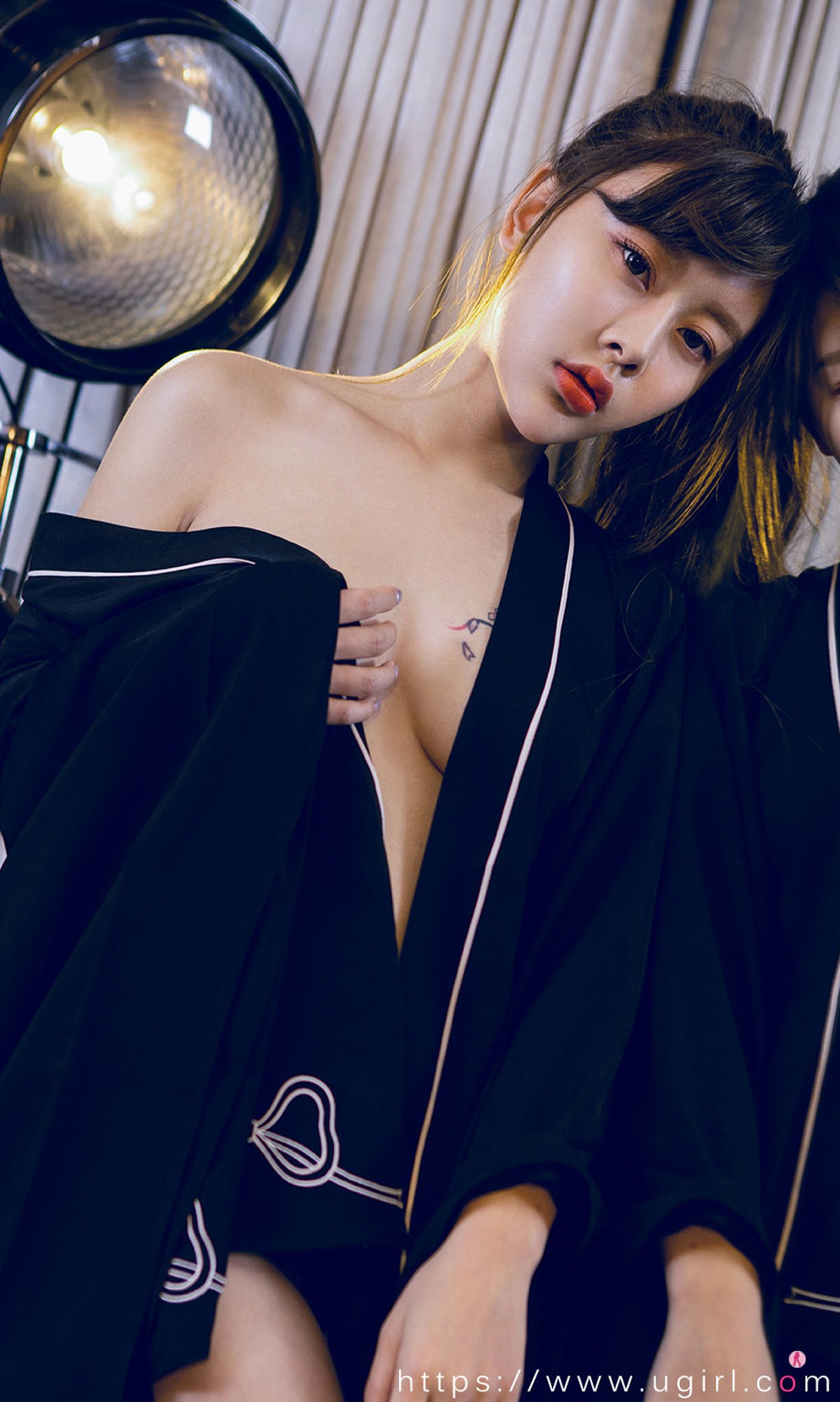 图片[33]-[Ugirls尤果网] 爱尤物 2020.04.02 No.1779 艺宁 柔情派 [35P] – 速更版-美库