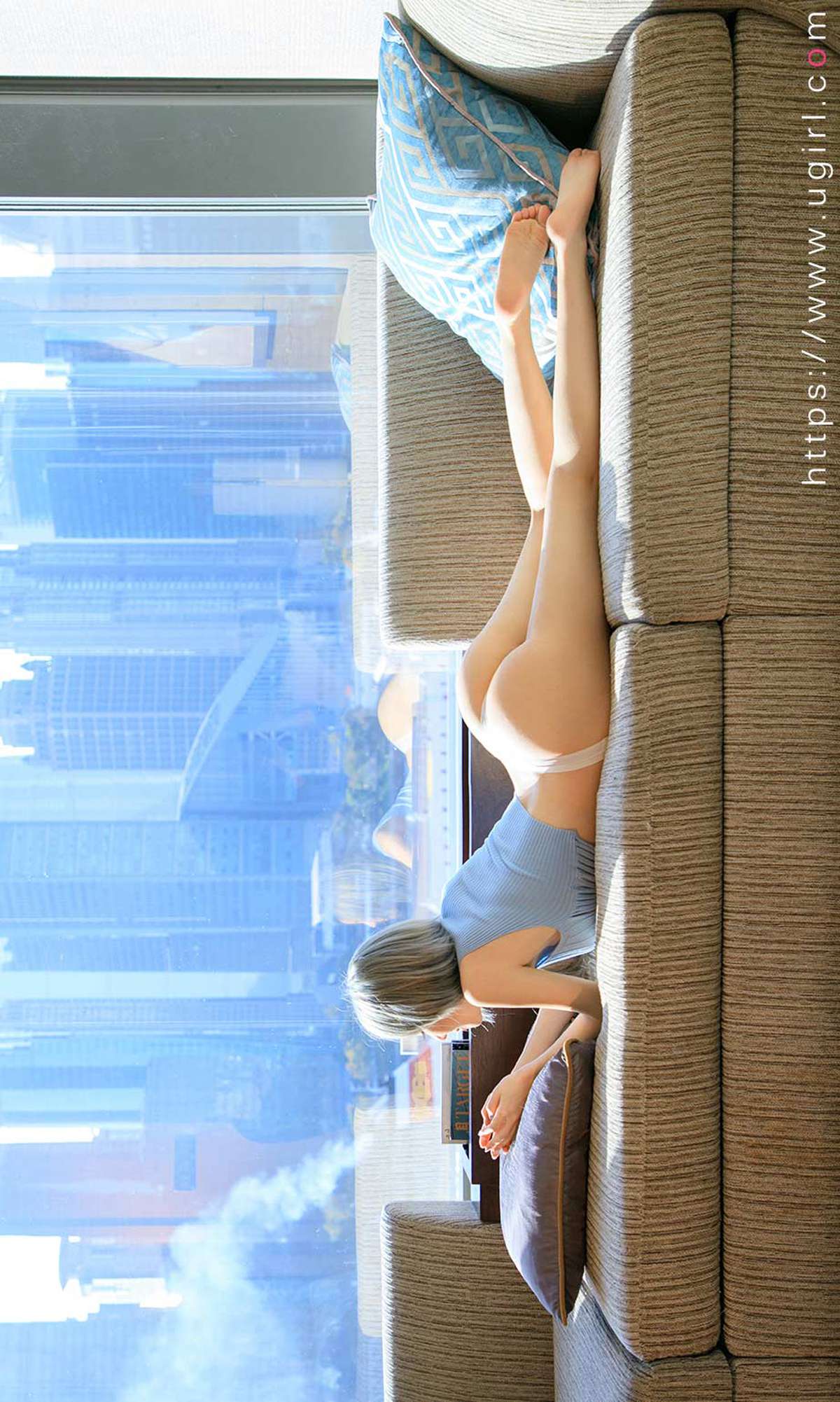 图片[25]-[Ugirls尤果网]爱尤物 2020.05.01 No.1808 Kiki 美人倾晨 [35P] – 速更版-美库