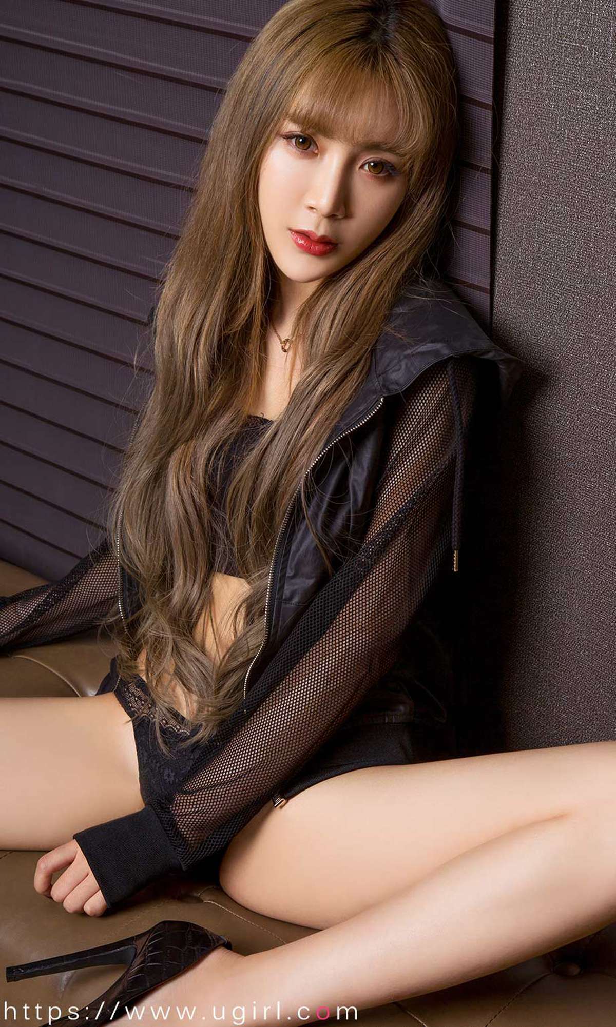 图片[21]-[Ugirls尤果网]爱尤物 2020.05.28 No.1831 冰淇 黑天鹅 [35P] – 速更版-美库