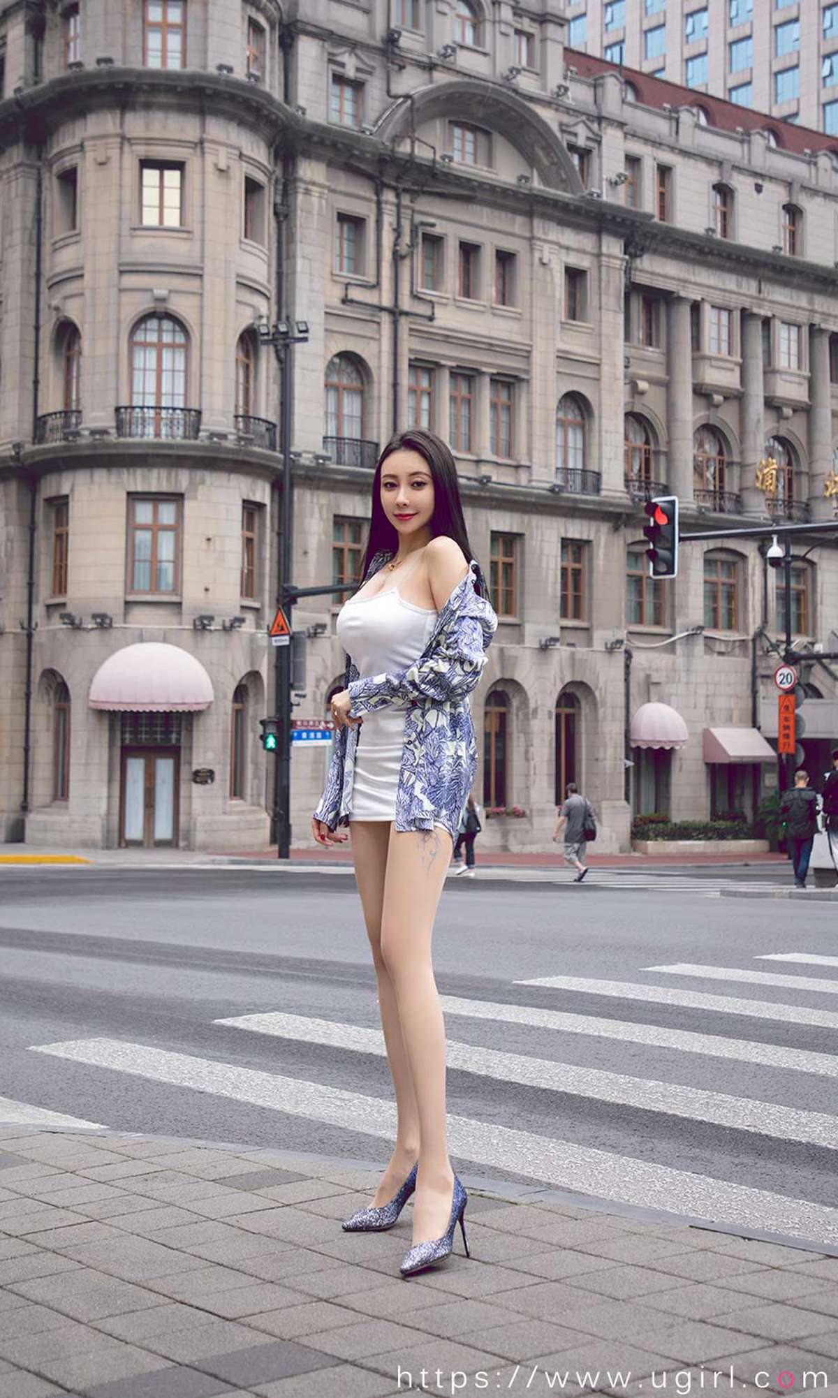 图片[14]-[Ugirls尤果网]爱尤物 2020.08.15 No.1888 果儿Victoria 精致的迷人精 [35P] – 速更版-美库