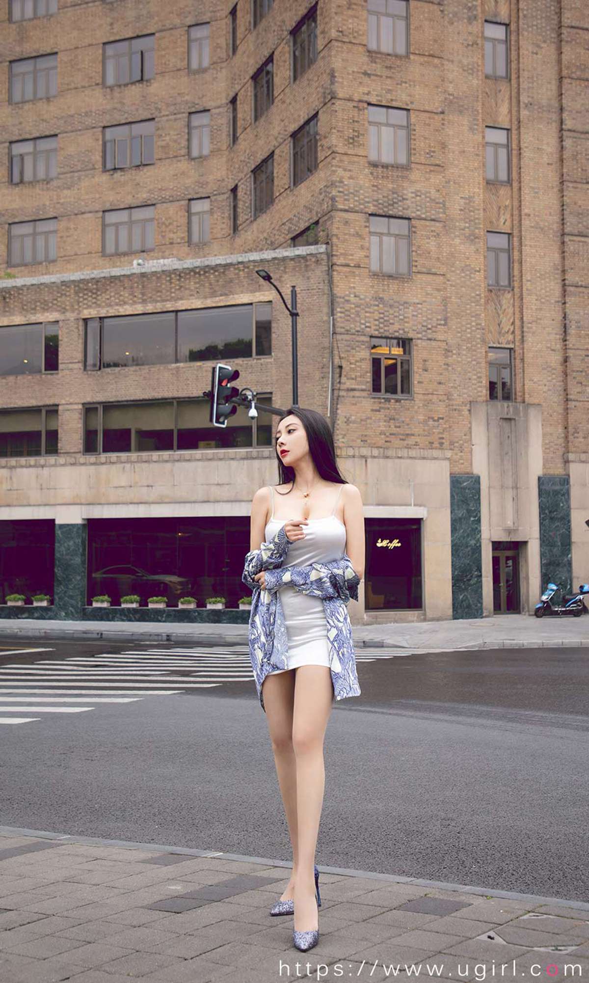 图片[24]-[Ugirls尤果网]爱尤物 2020.08.15 No.1888 果儿Victoria 精致的迷人精 [35P] – 速更版-美库