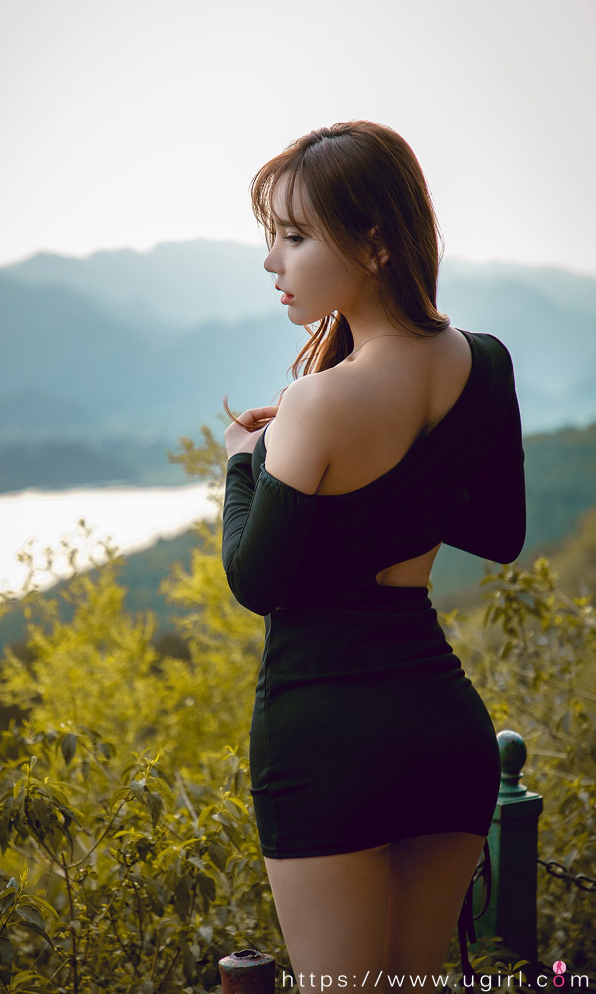 图片[31]-[爱尤物]2021 NO.2011 艾小青 超速恋爱[35P] – 速更版-美库