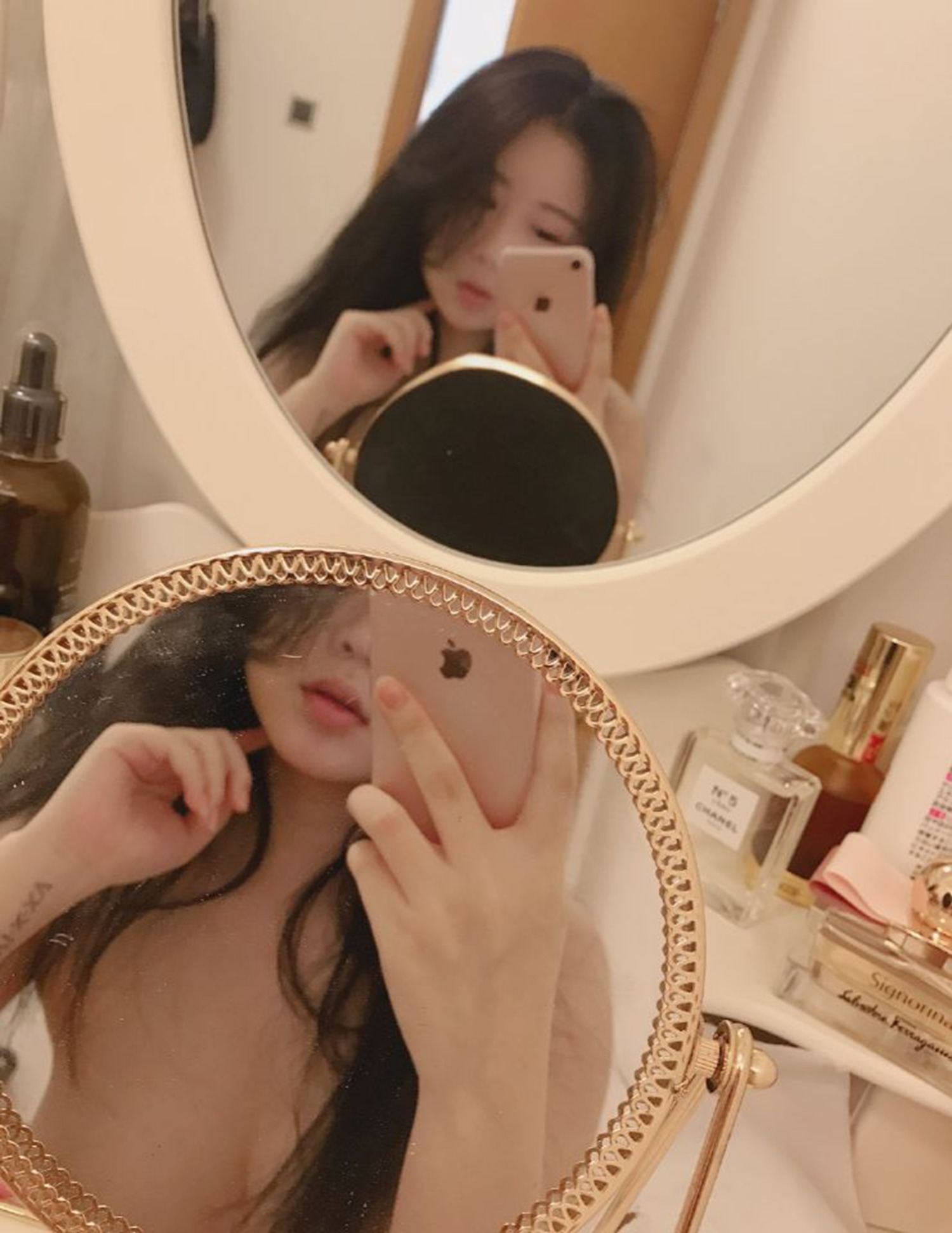 图片[24]-是依酱吖 – 日常微博散图[50P] – 速更版-美库