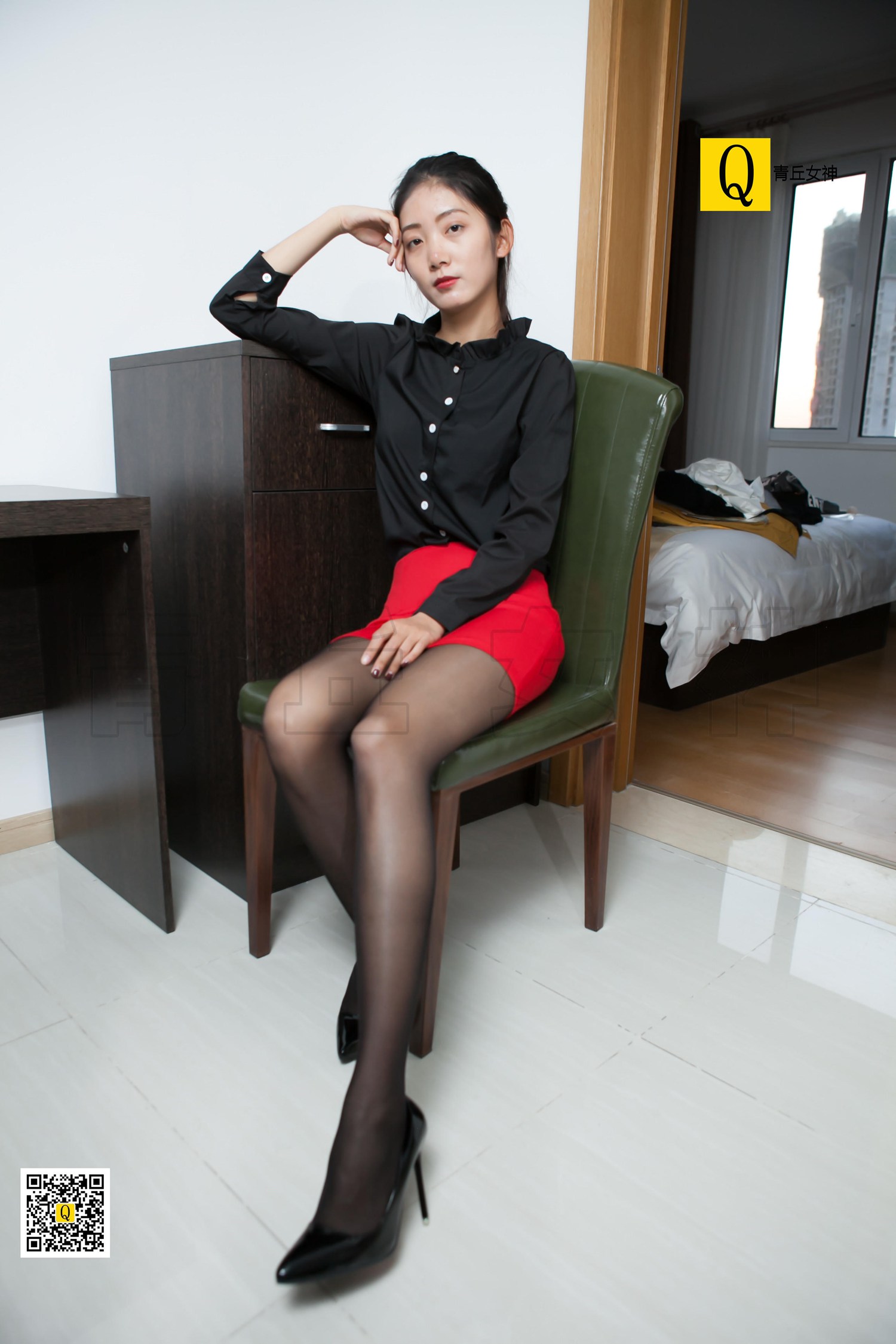 图片[20]-[青丘女神]2017.12.18 小七 红裙黑丝诱惑无限 – 速更版-美库