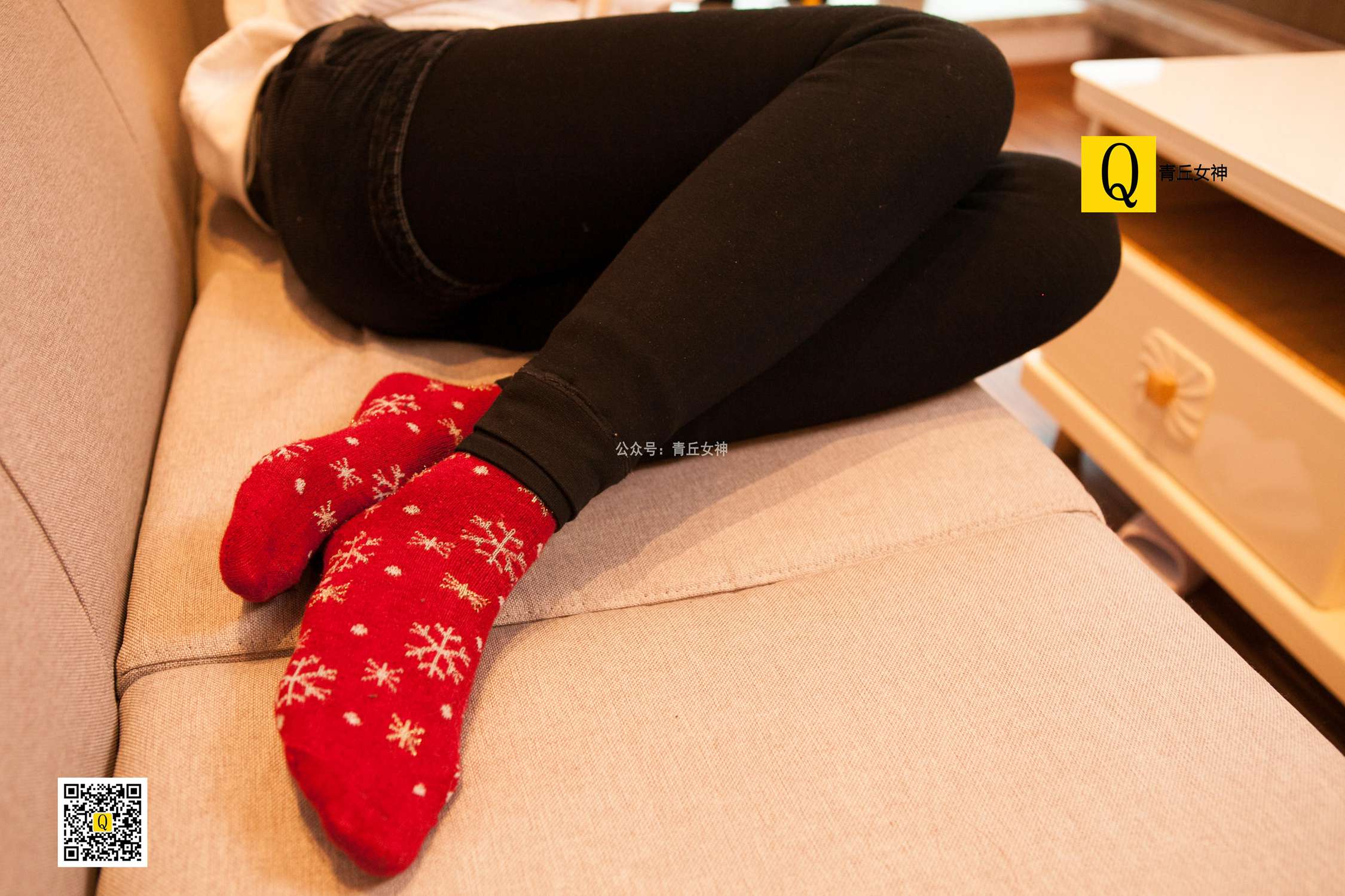 图片[31]-[青丘女神]2017.12.24 秋秋 居家棉袜过圣诞 – 速更版-美库
