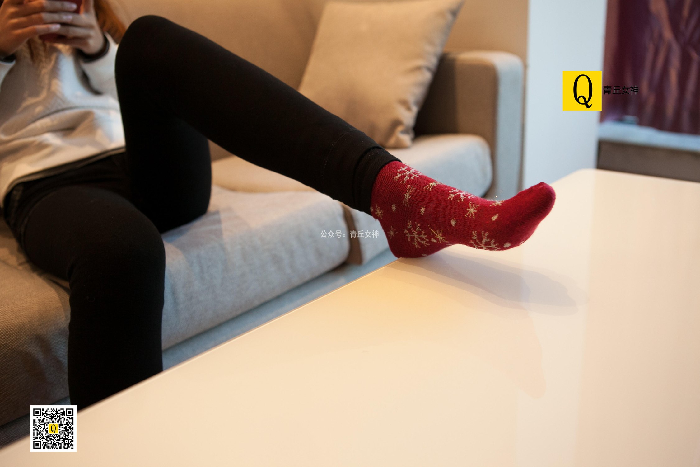 图片[51]-[青丘女神]2017.12.24 秋秋 居家棉袜过圣诞 – 速更版-美库