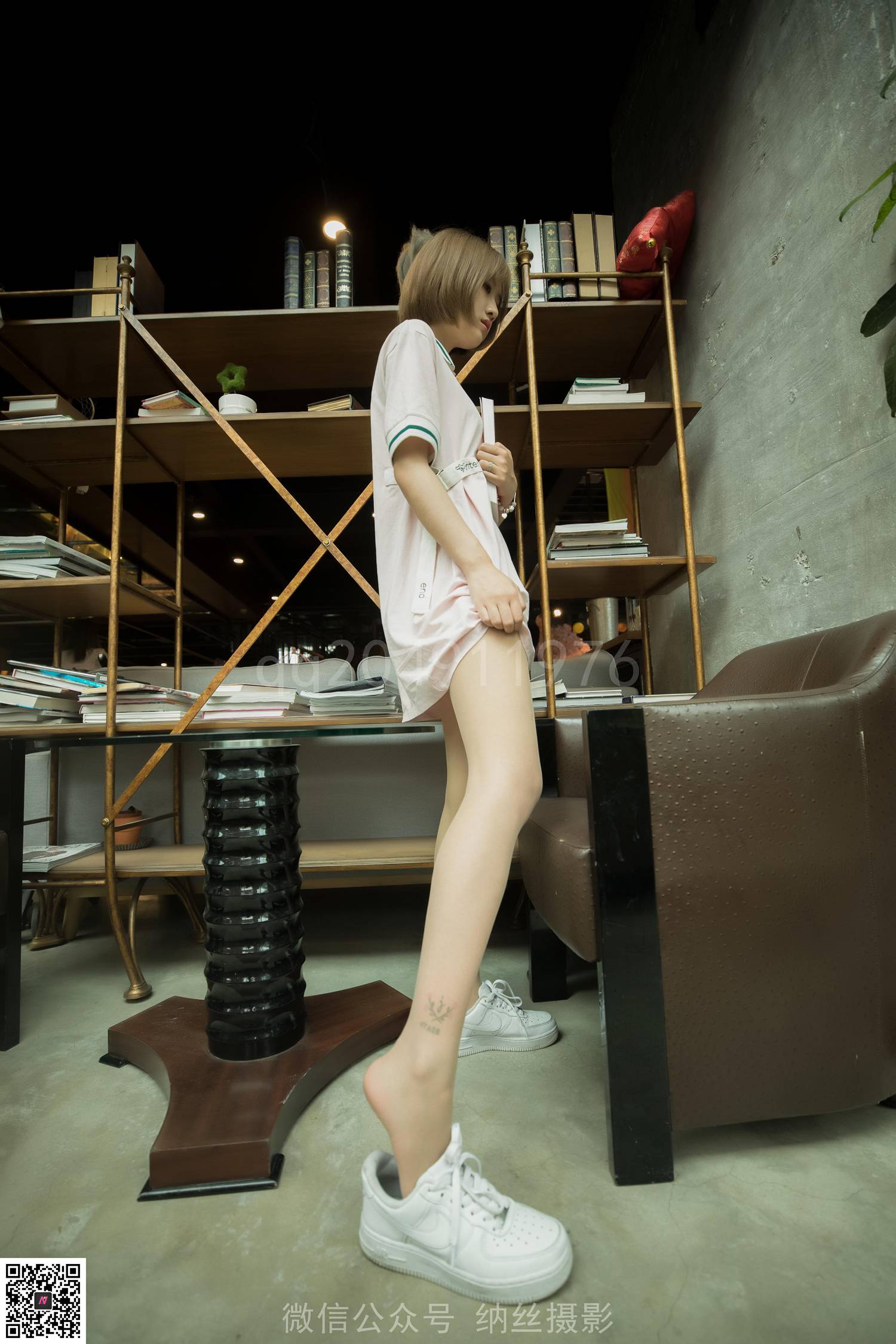 图片[28]-纳丝摄影 NO137 美研 网红物的长腿丝袜 – 速更版-美库